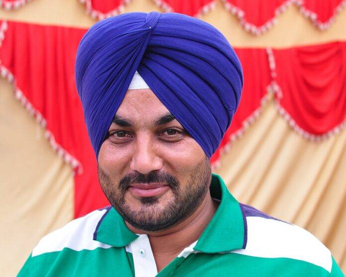 Sahajdhari_Sikh