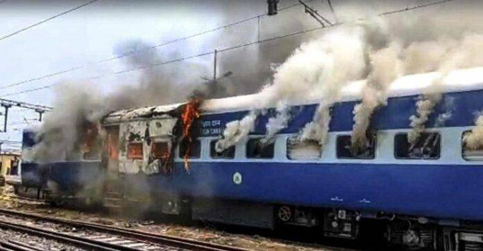 TRAIN BURNT BY SNE NEWS IMAGE TRAIN BURNT BY SNE NEWS IMAGE