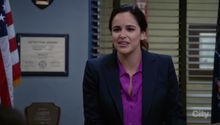 Brooklyn 99 - Nemszázas körzet 4. Évad 7. Epizód online sorozat