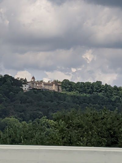 A picture of Fort Thomas