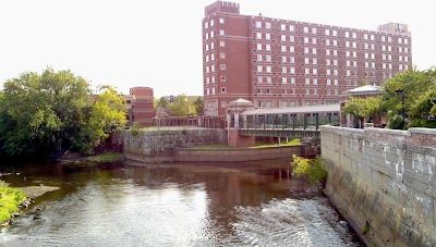 A picture of Lowell