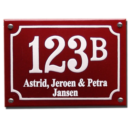 Naambord met eigen tekst voordeur