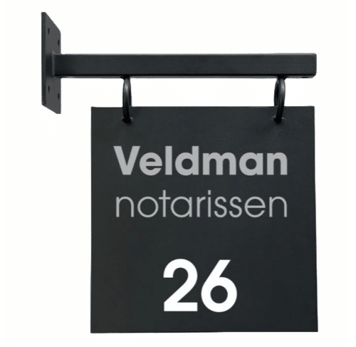 Modern Bedrijfsuithangbord | Zwart bord | Diverse lettertypes | 2 kanten tekst |