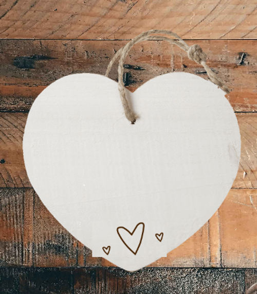 Houten hart met persoonlijke tekst