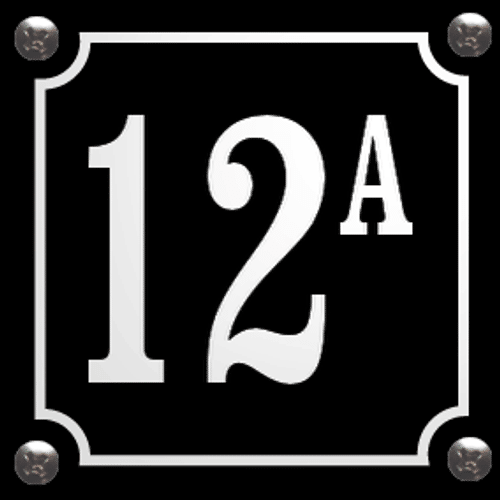 Geëmailleerd huisnummerbord met kader