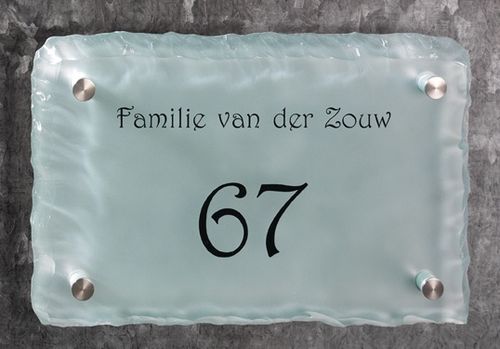Glazen naamplaat voordeur