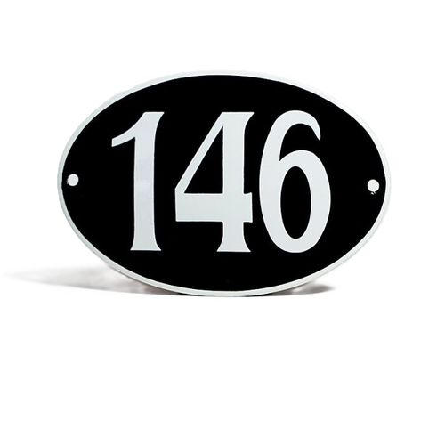 Geëmailleerd huisnummer met rand