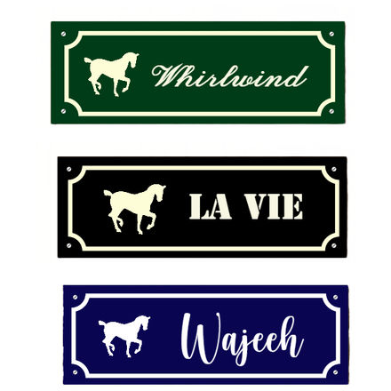 Stalbord met Paardennaam | Aluminium | Kader | Kleur Groen, Blauw of Zwart