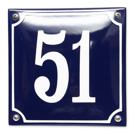 Huisnummer gebold met kader (blauw/wit)