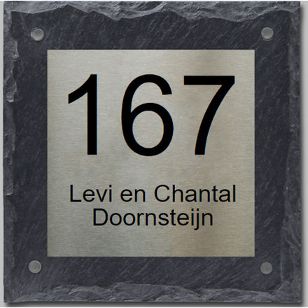 Naamplaten van leisteen icm RVS voorplaat