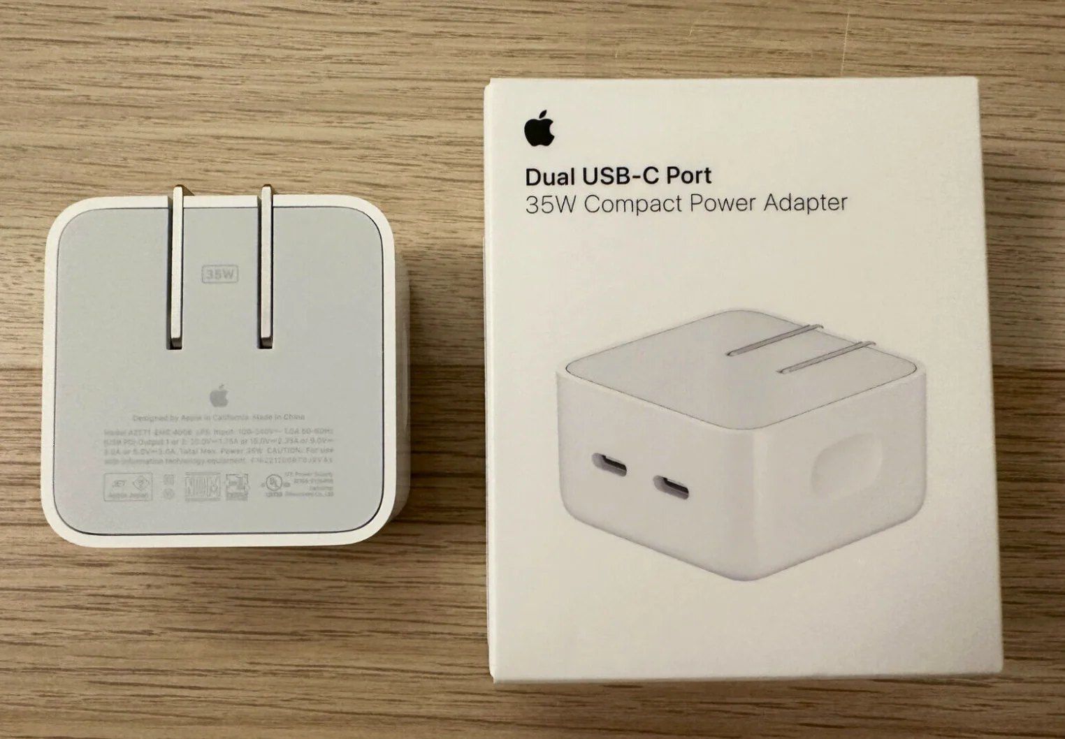 Apple 35W Dual USB-C Adapter 1TB