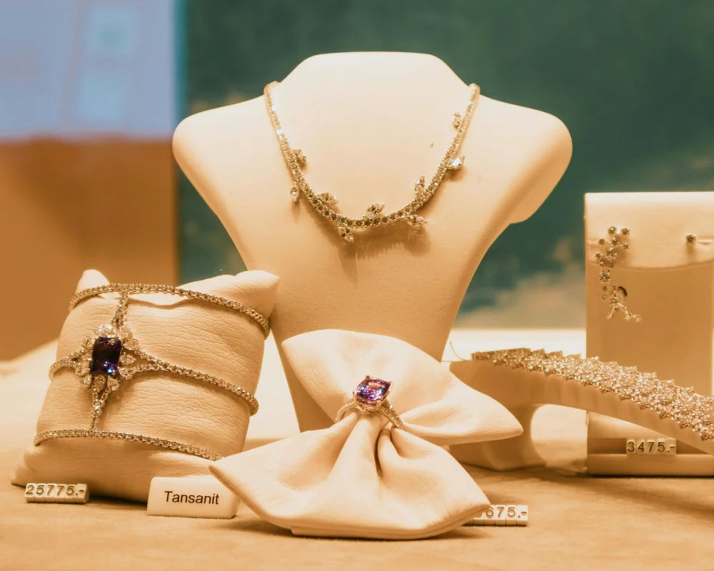 Exquisite Tanzanite Sterling Silver Jewellery Set - Necklace, Bracelet & Ring Collection