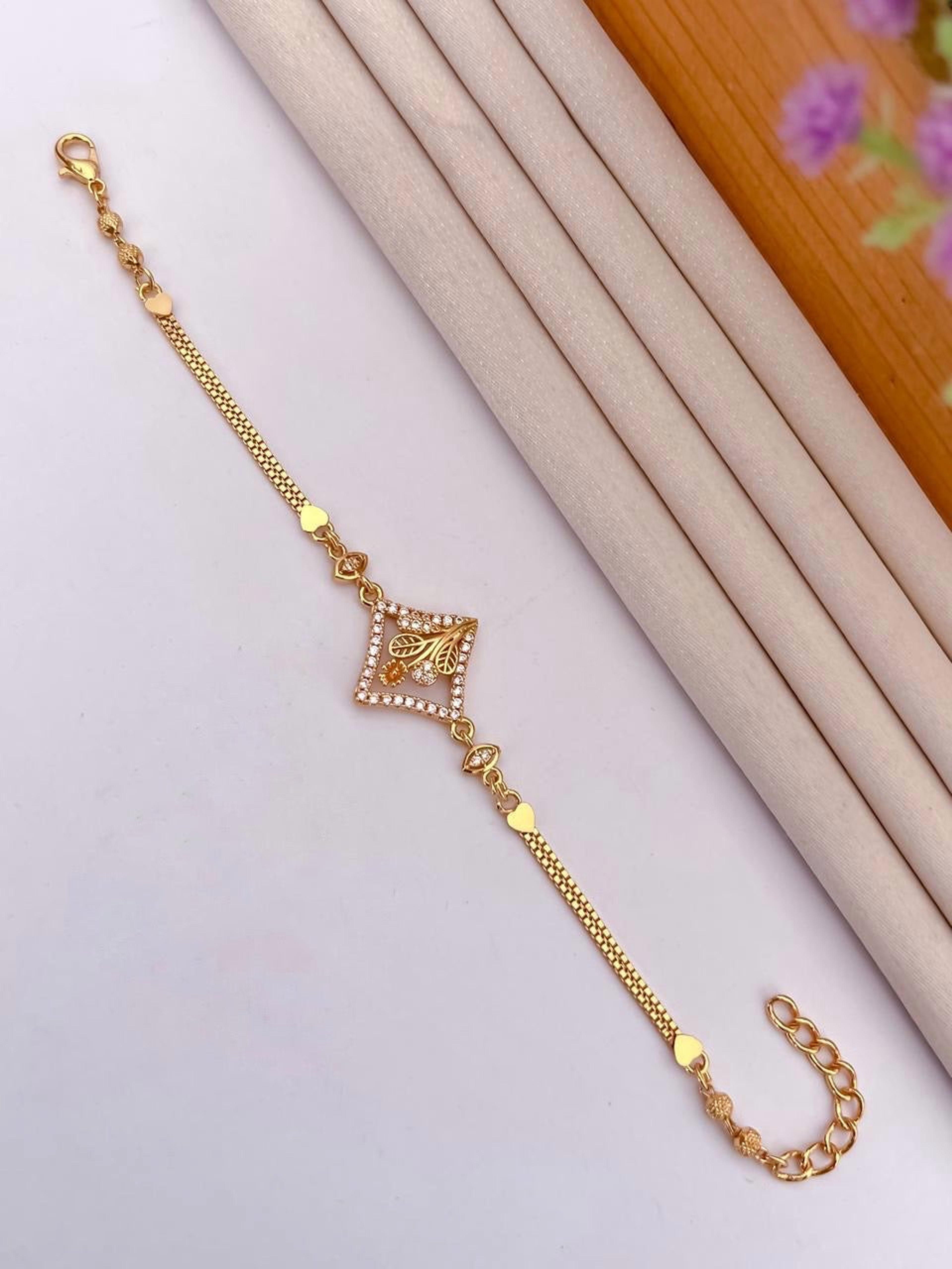 Leaf Rhombus White AD Stone Bracelet