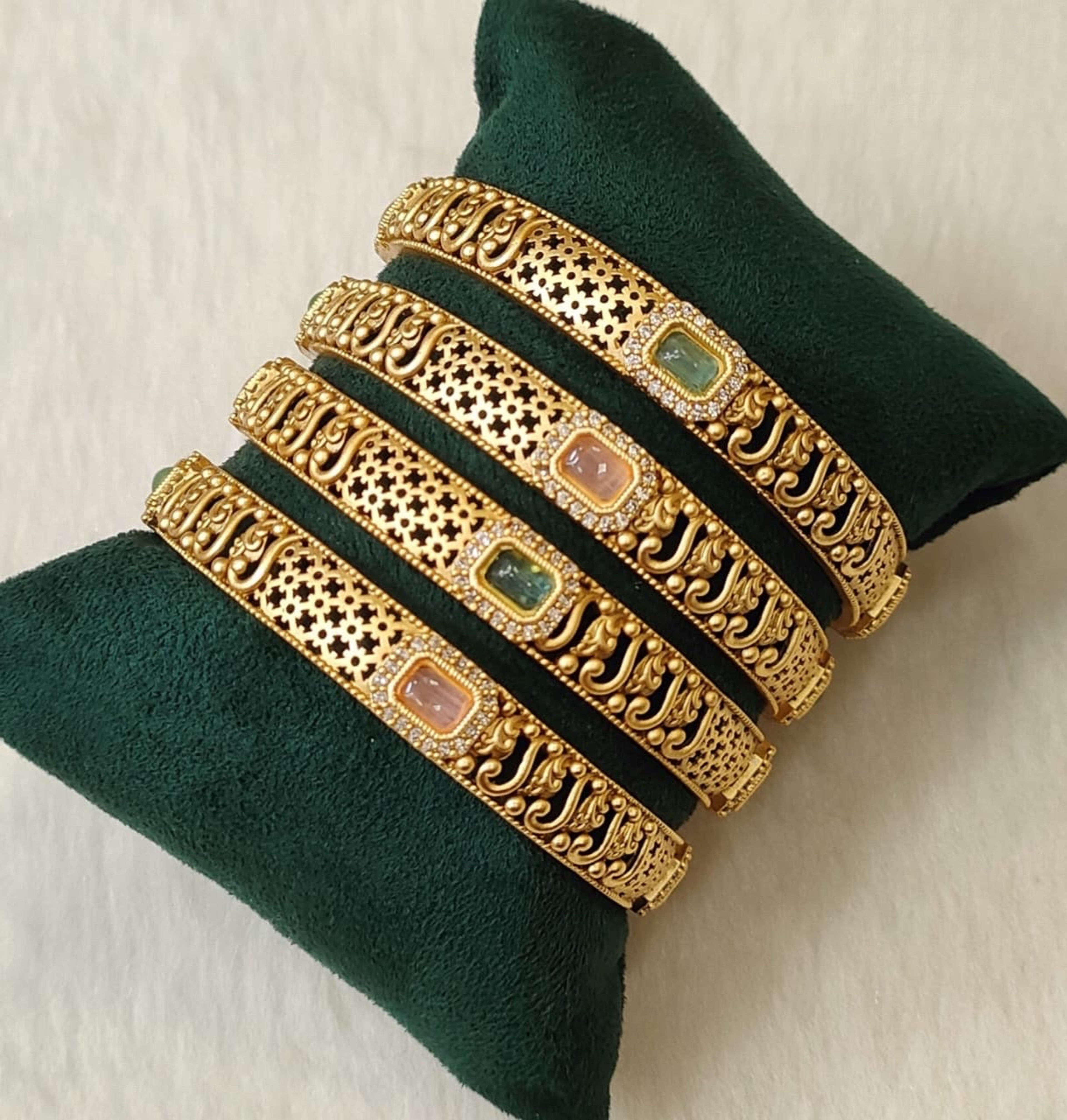 Pastel Stone Lattice Antique Bangle (Size 2.6)