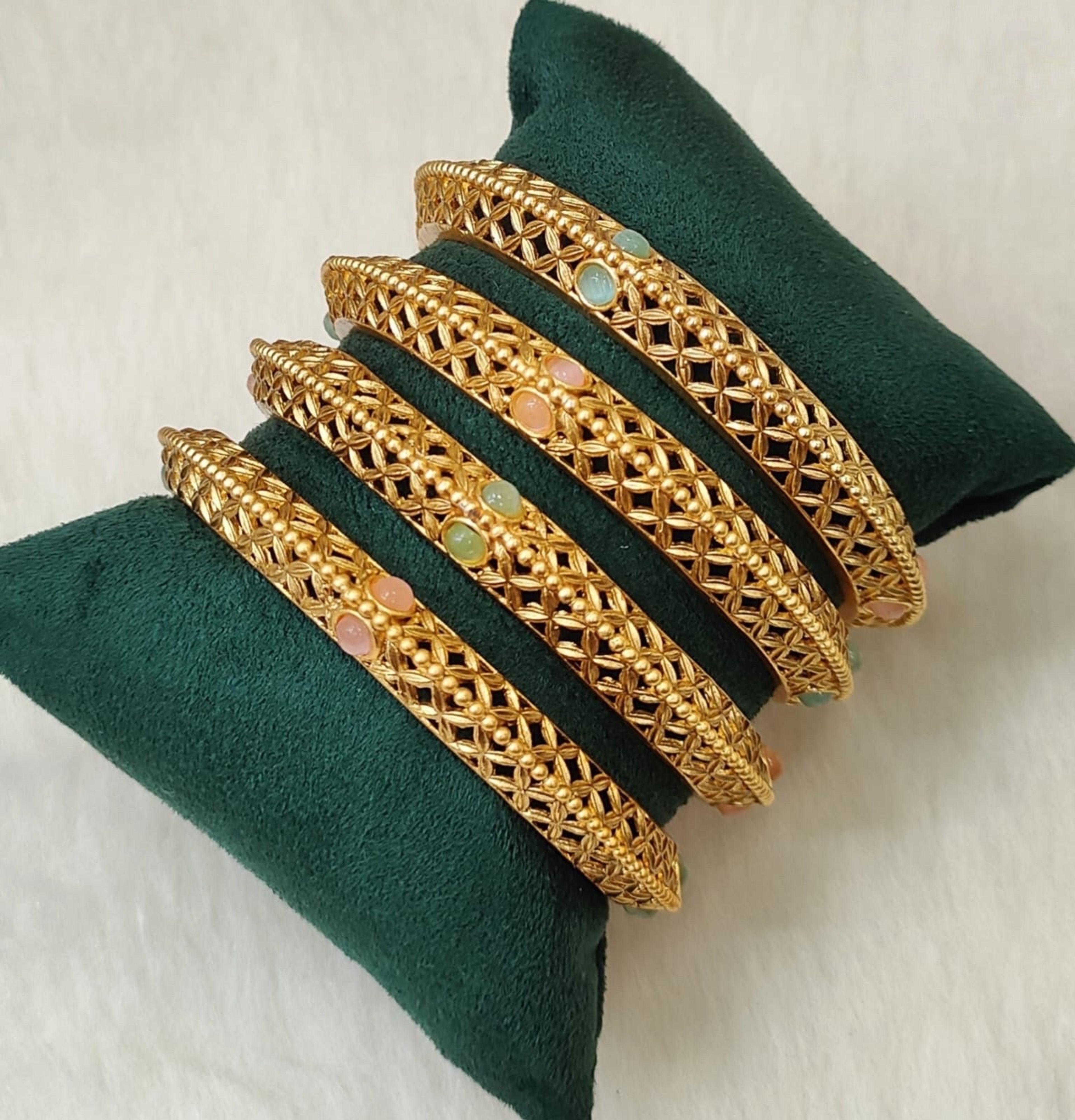 Antique Bangle 2/4 2/6 2/8