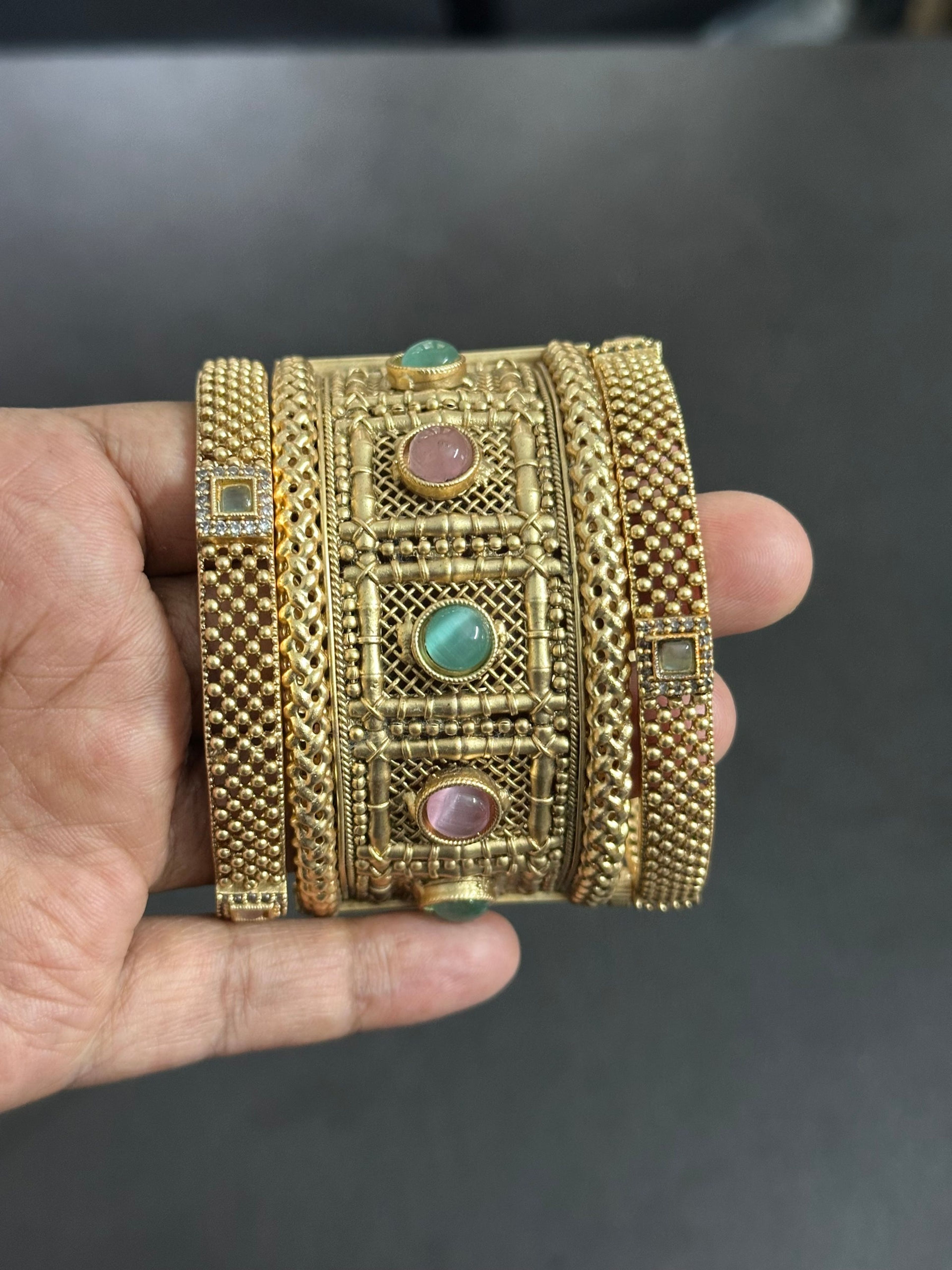 Beaded Pastel Stone Antique Bangle Set (Size 2.6)