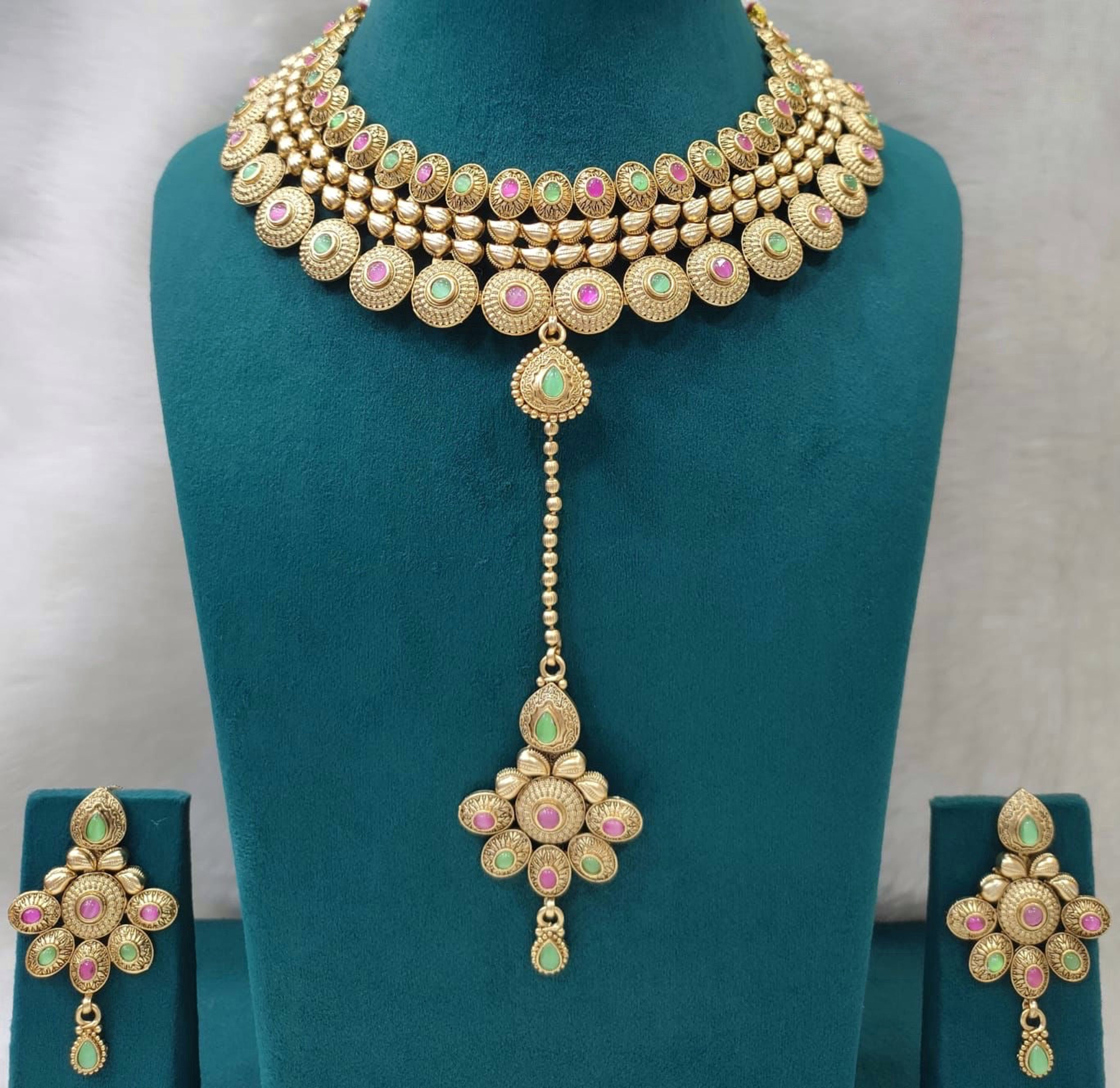 Antique Floral Medallion Drop Choker Set