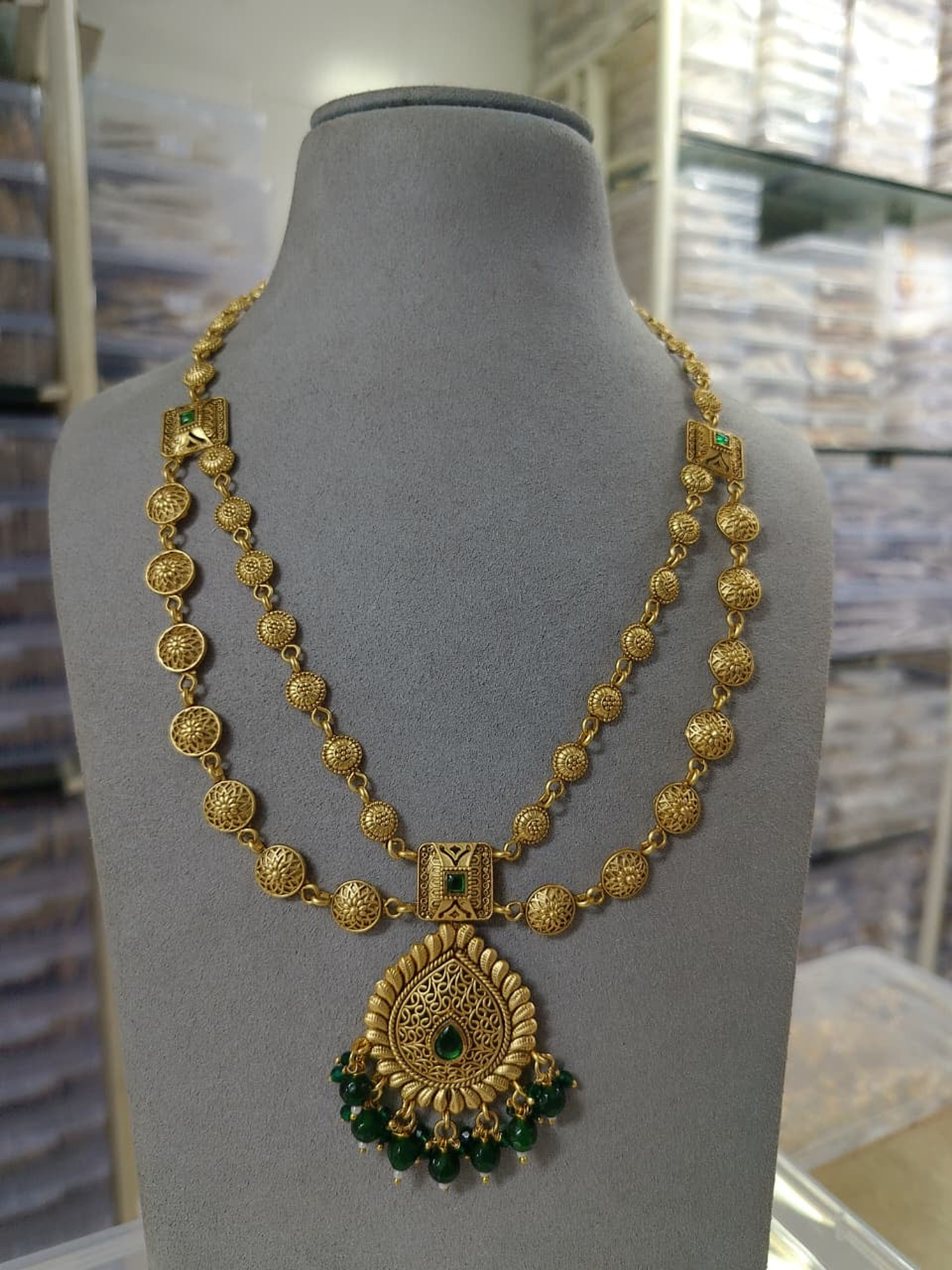 Antique Green Stone Paisley Layered Necklace