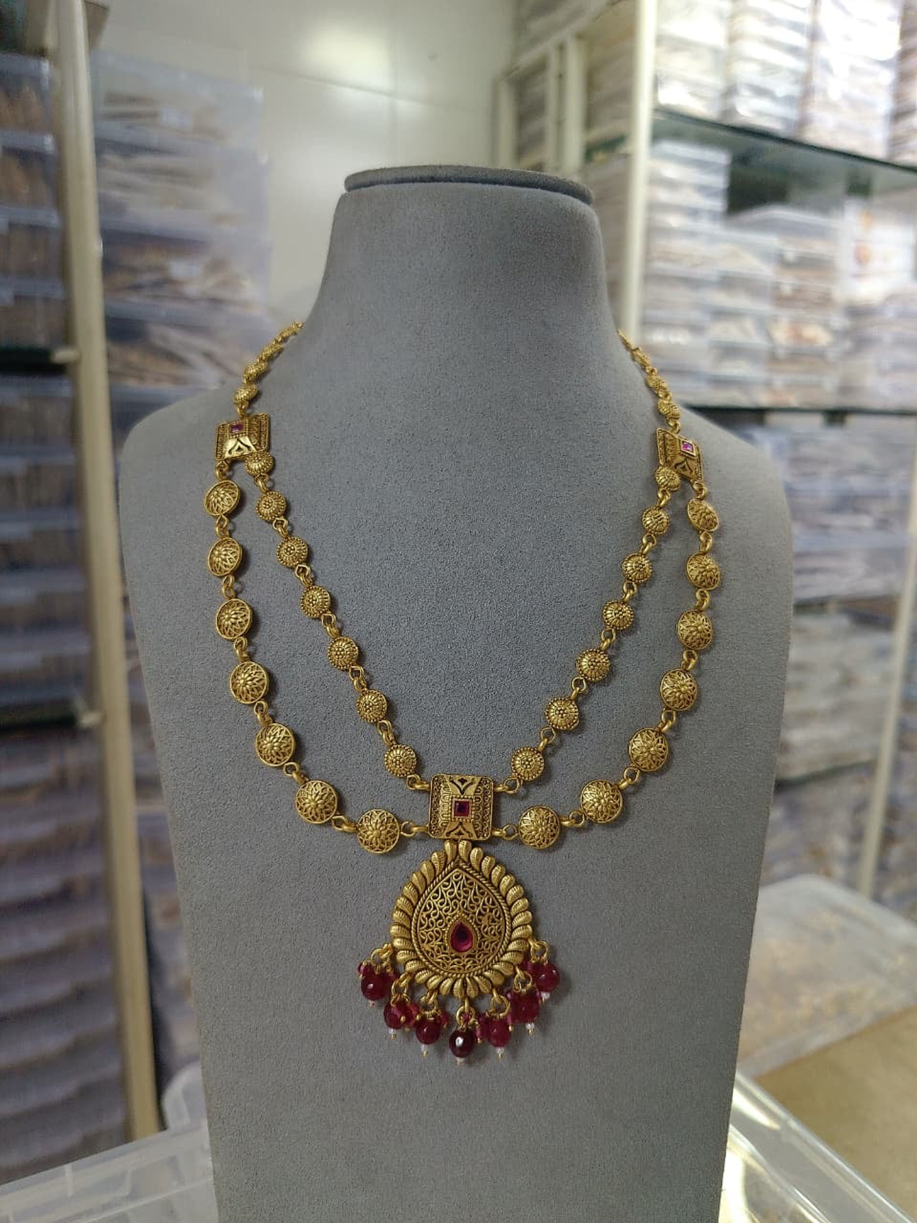 Antique Red Stone Teardrop Layered Necklace
