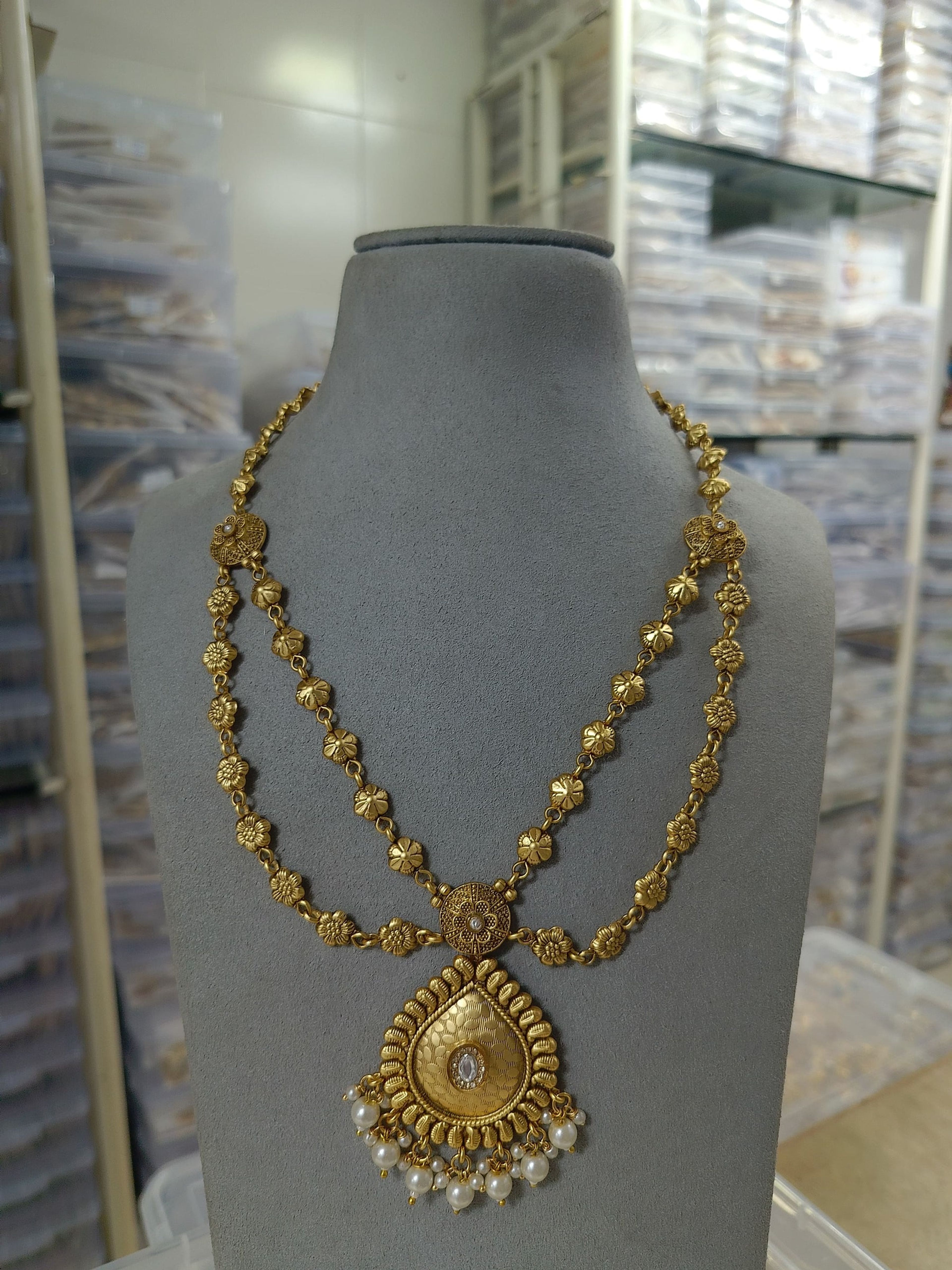 Antique Floral Teardrop Layered Necklace