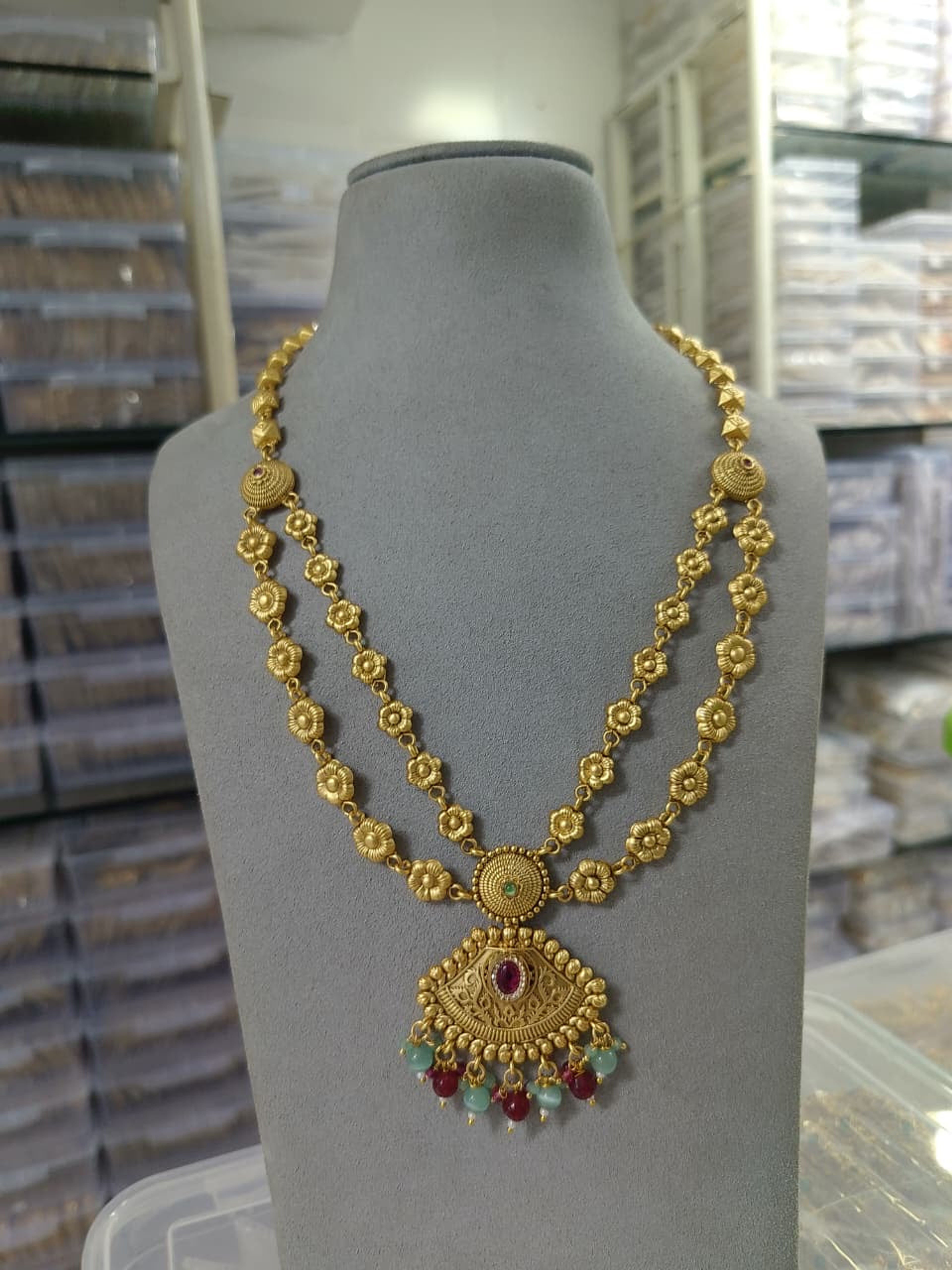 Antique Floral Double Layer Long Necklace