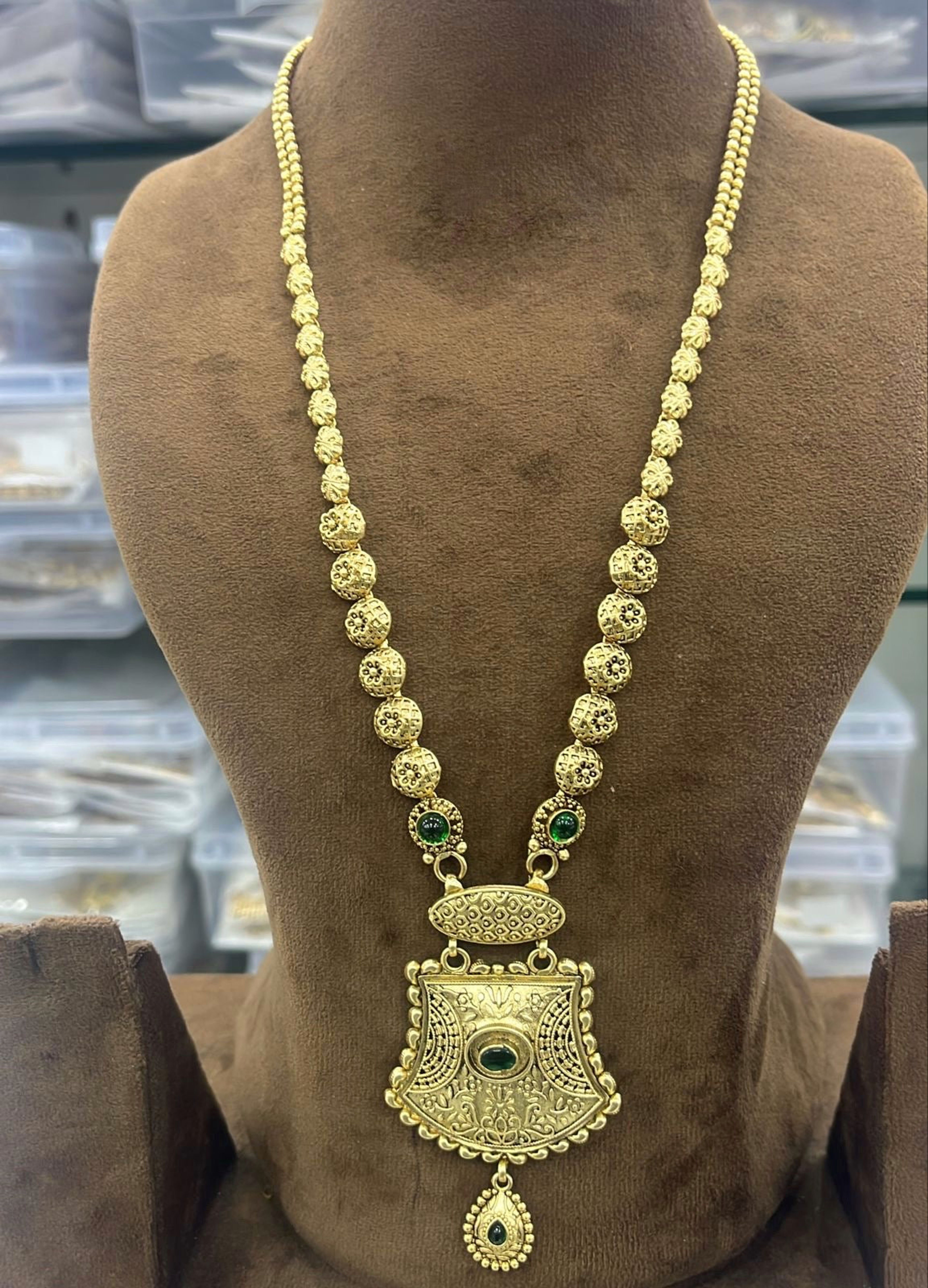 Antique Shield Green Stone Long Necklace