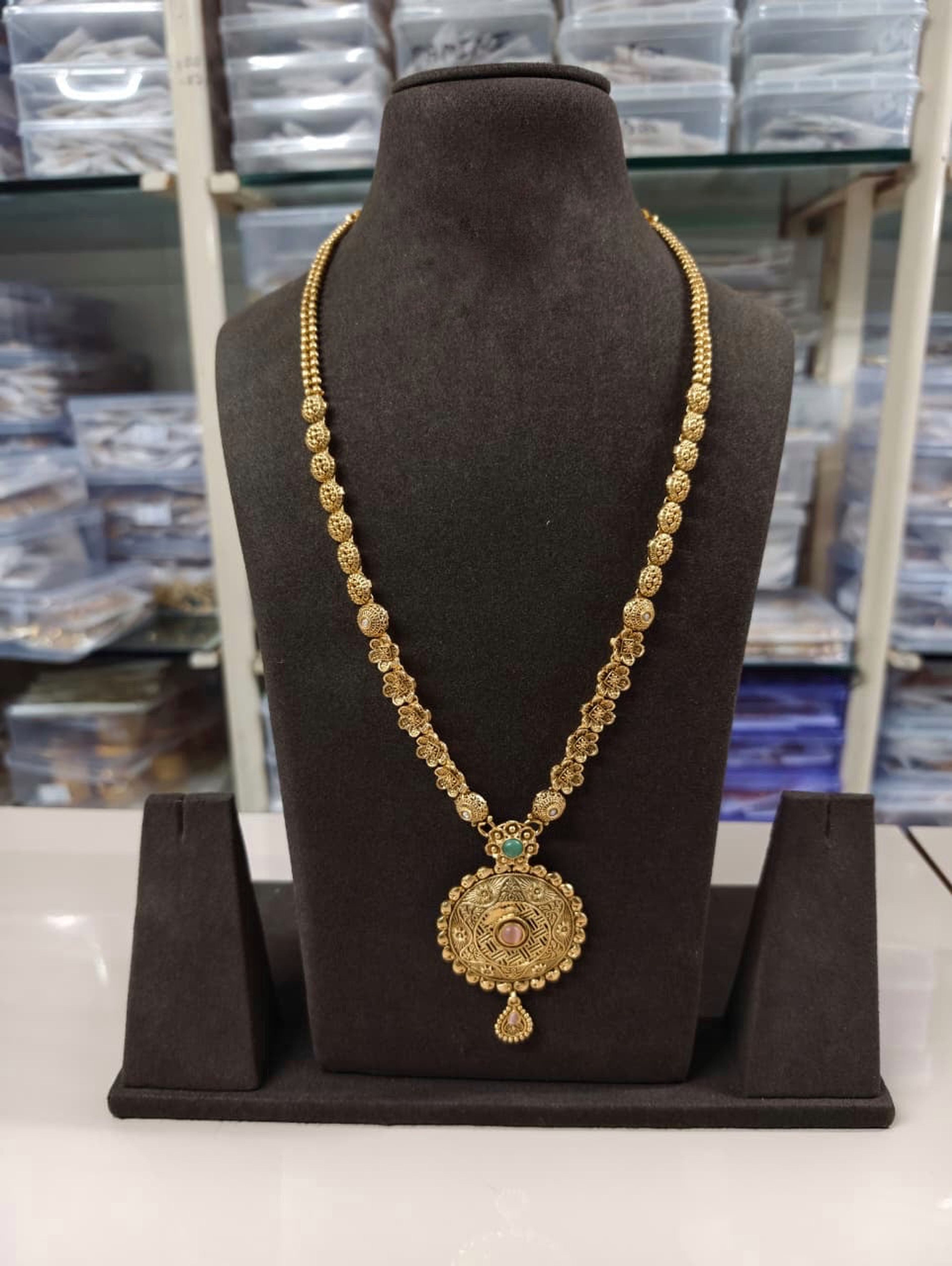 Antique Floral Circular Pendant Long Necklace