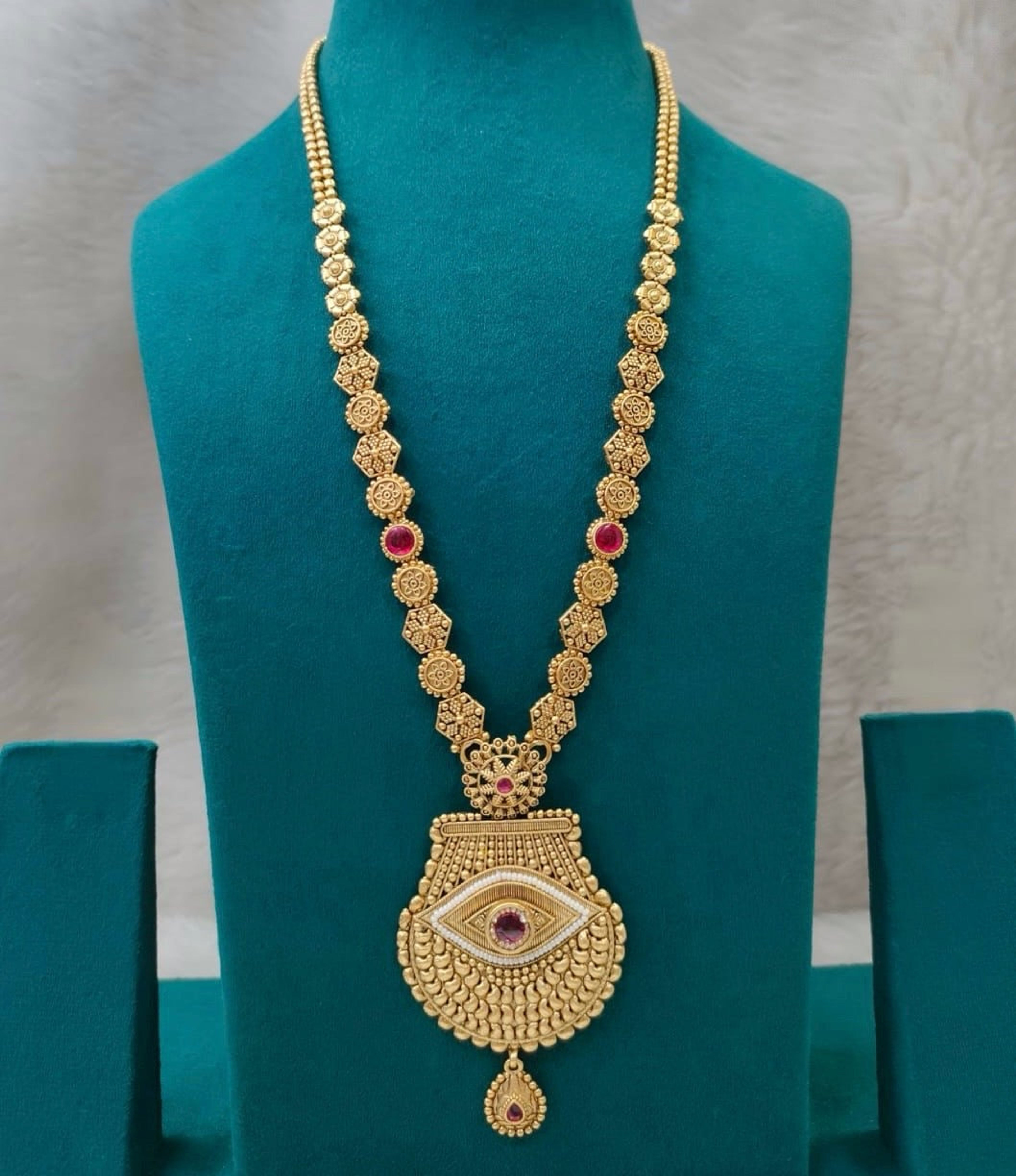 Antique Eye Motif Red Stone Long Necklace