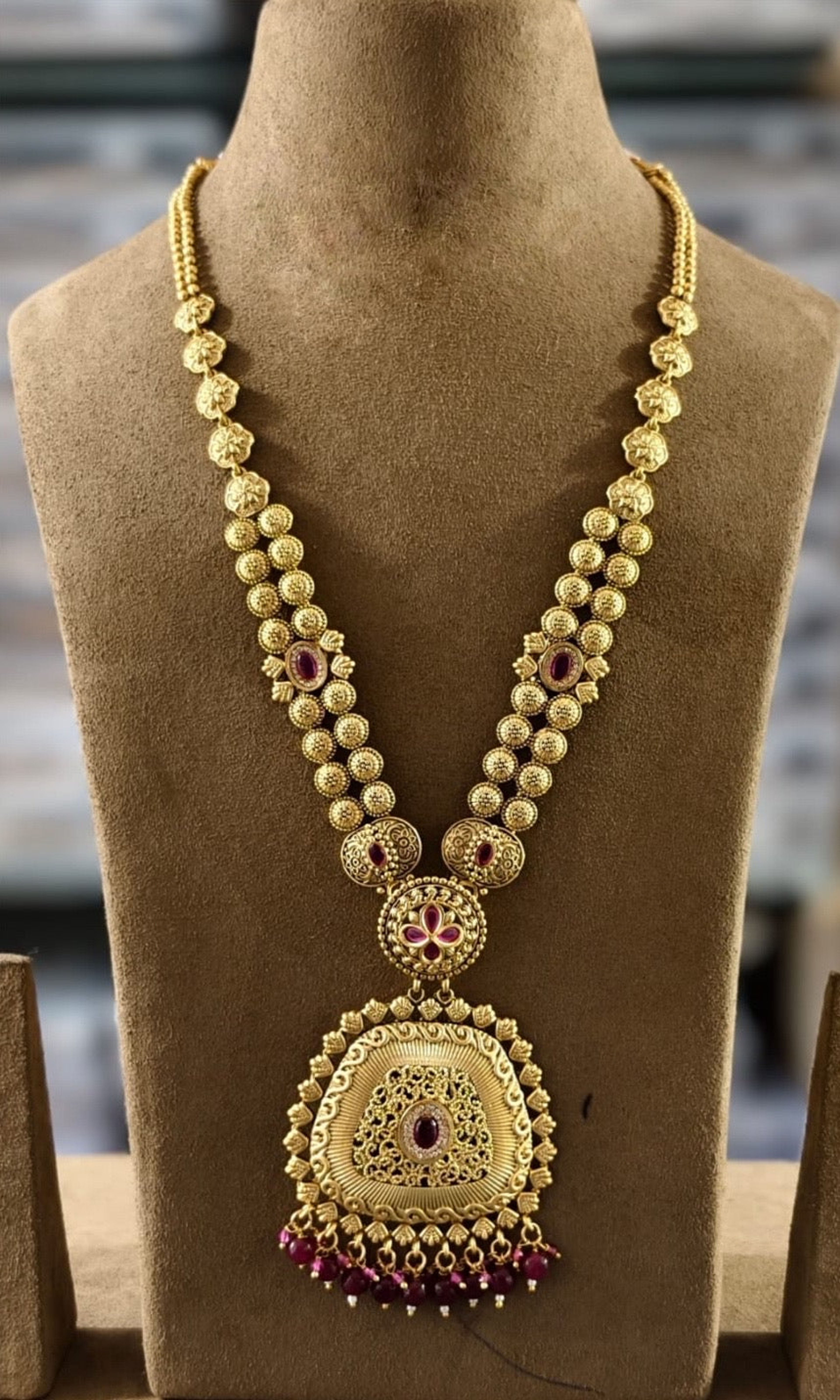 Red Stone Antique Long Necklace