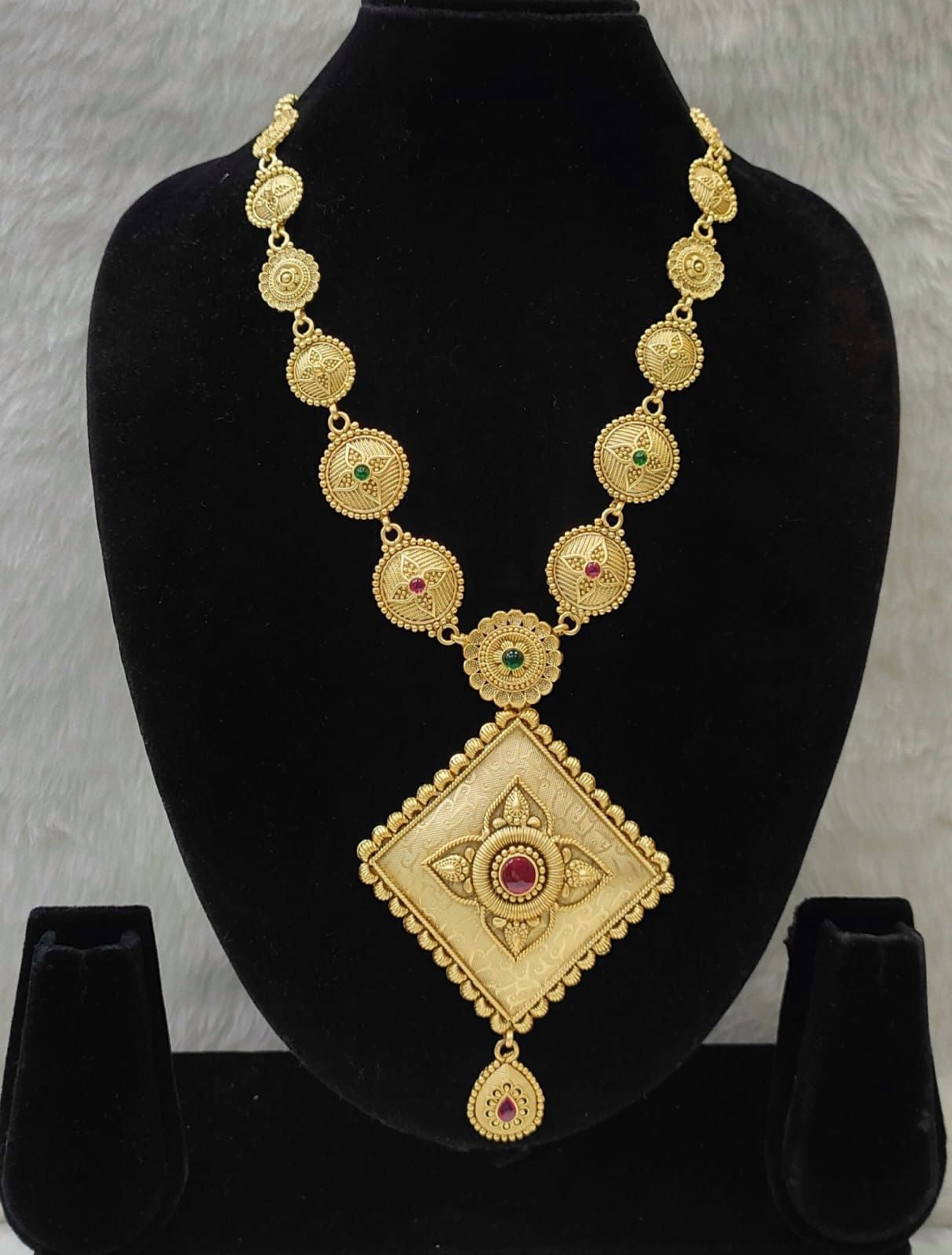 Antique Rhombus Pendant Long Necklace