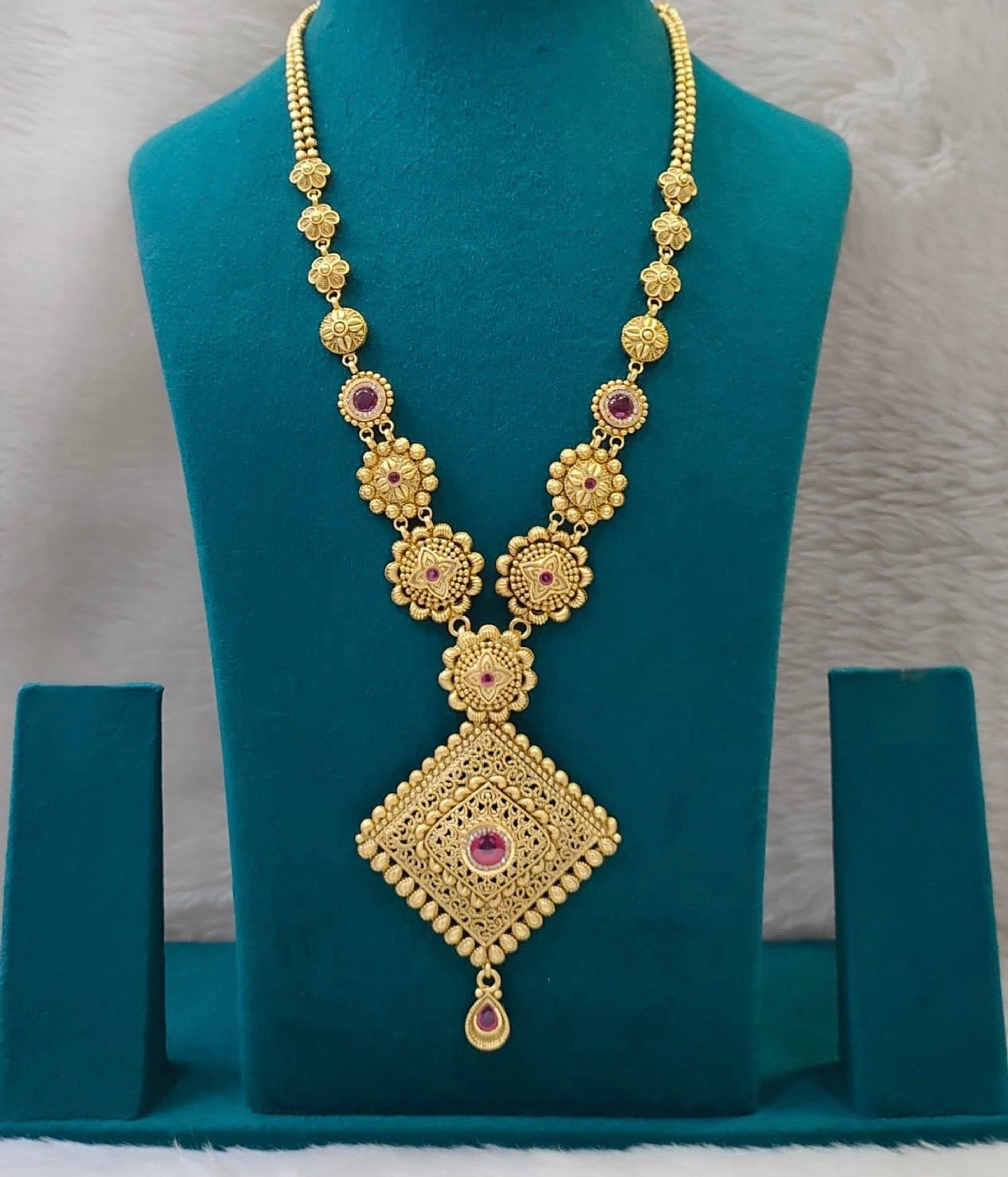 Antique Pink Stone Rhombus Long Necklace