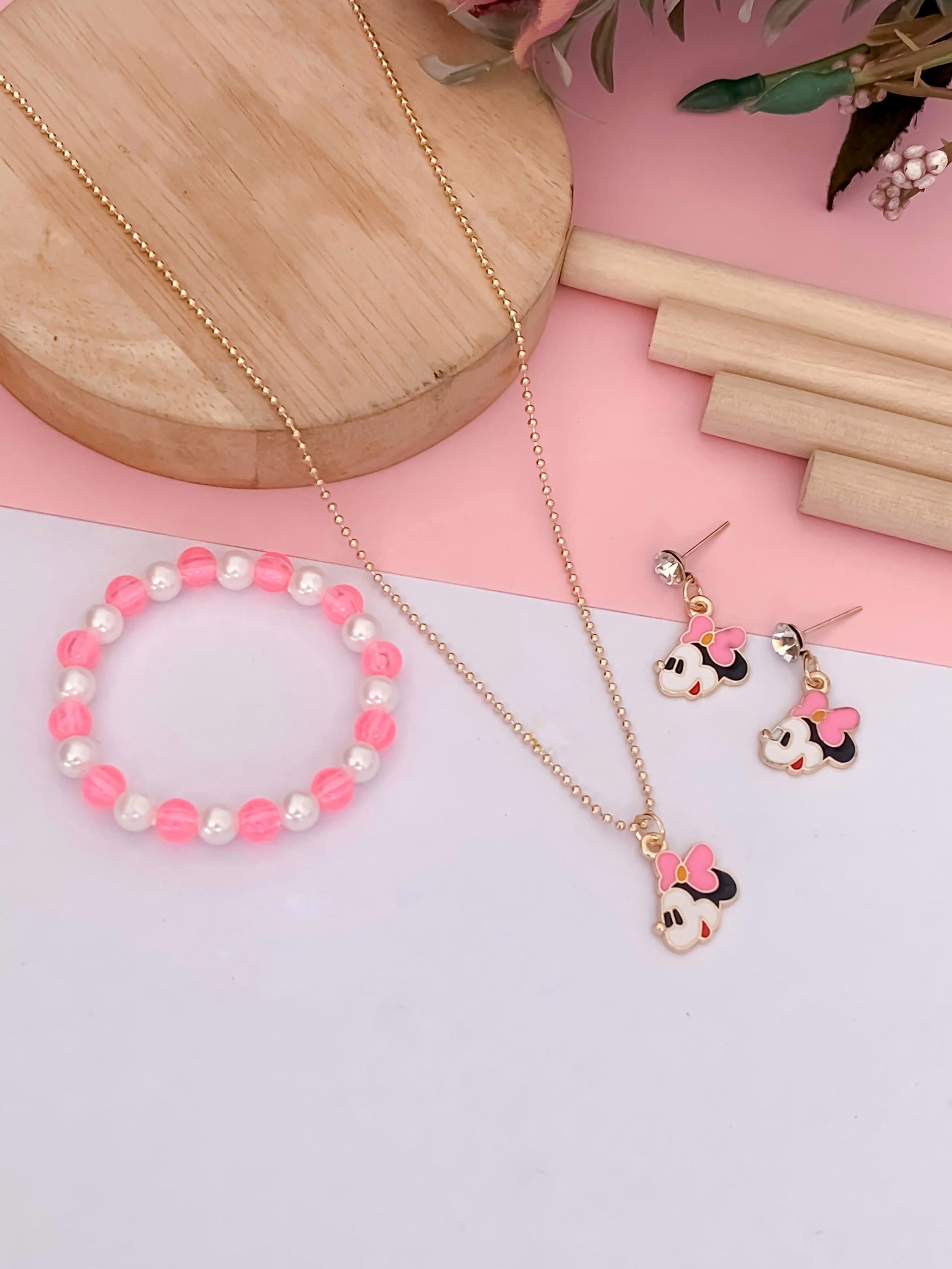 Kids' Cartoon Motif Necklace Set of 3
