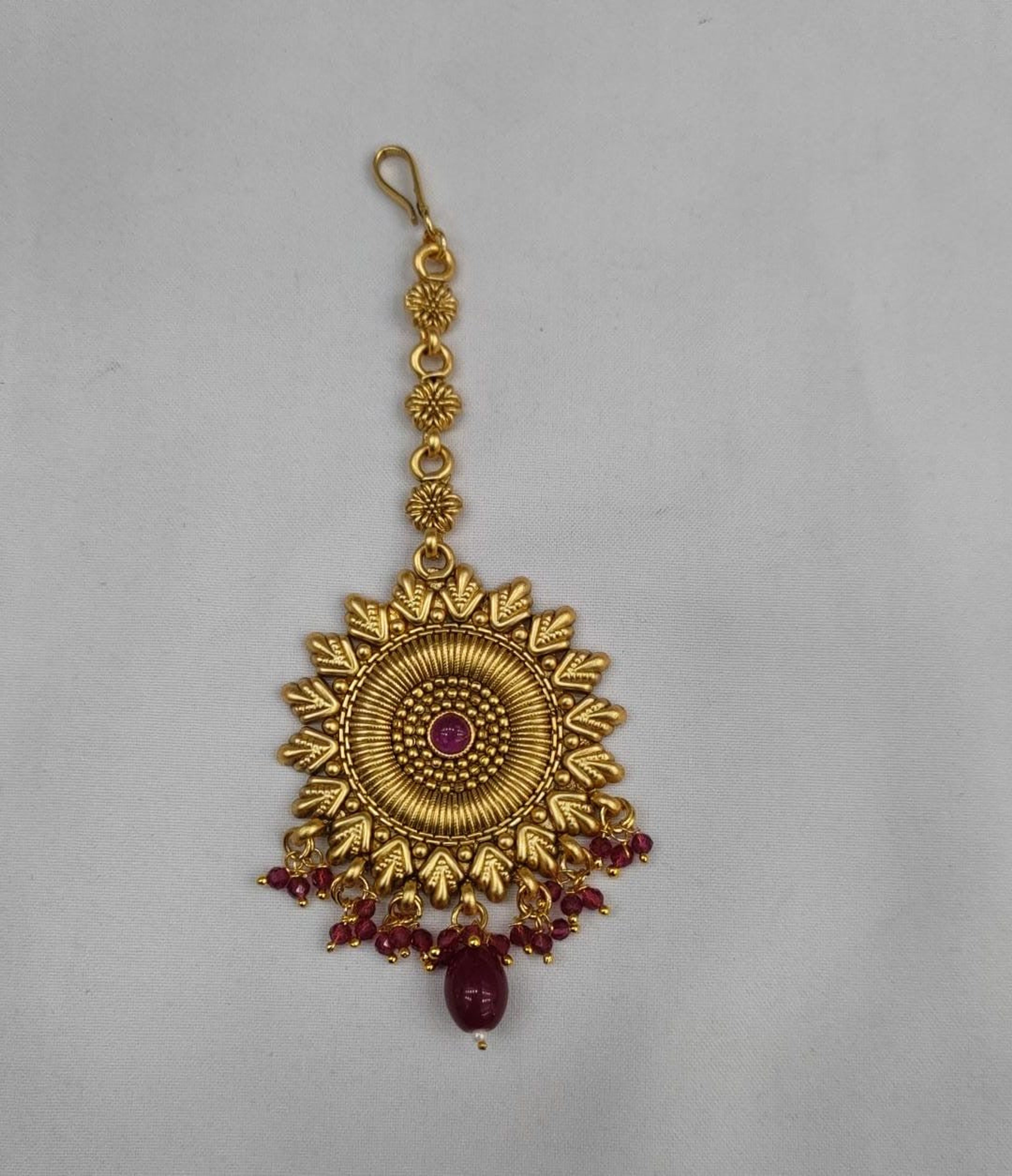 Sunburst Pink Stone Antique Maang Tikka