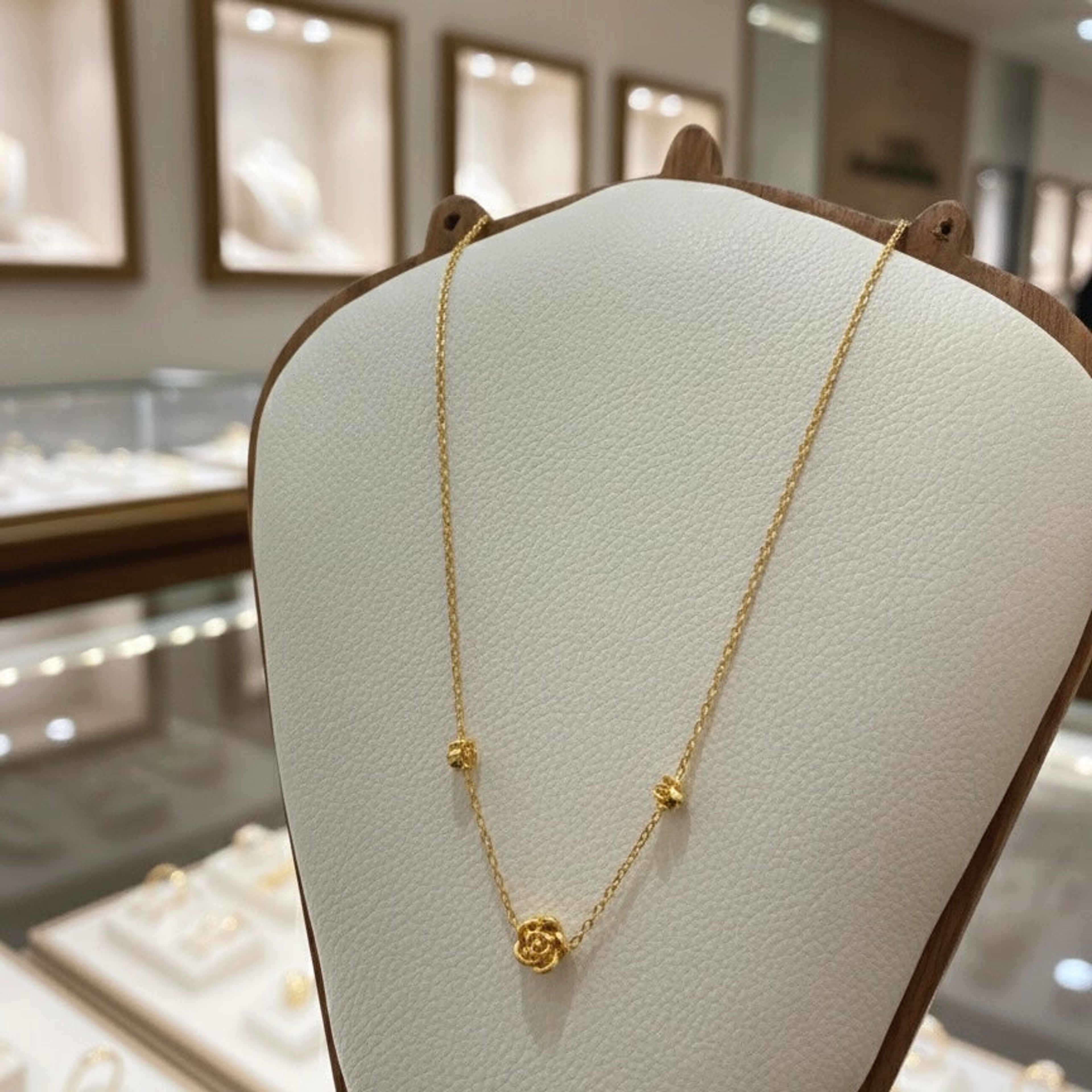 Petite Rose Chain 316L stainless steel