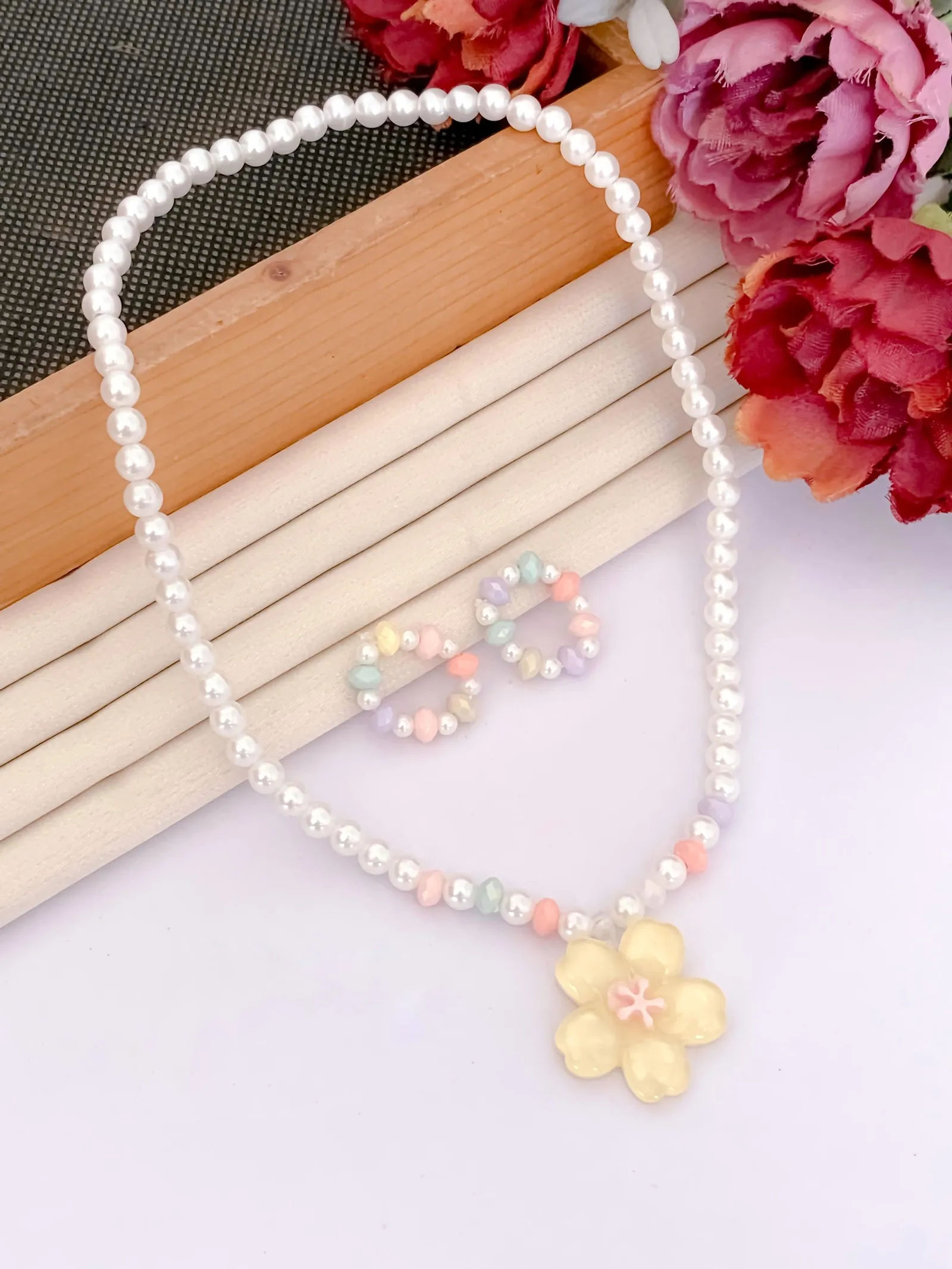Kids' Yellow Floral Pearl Bead Necklace