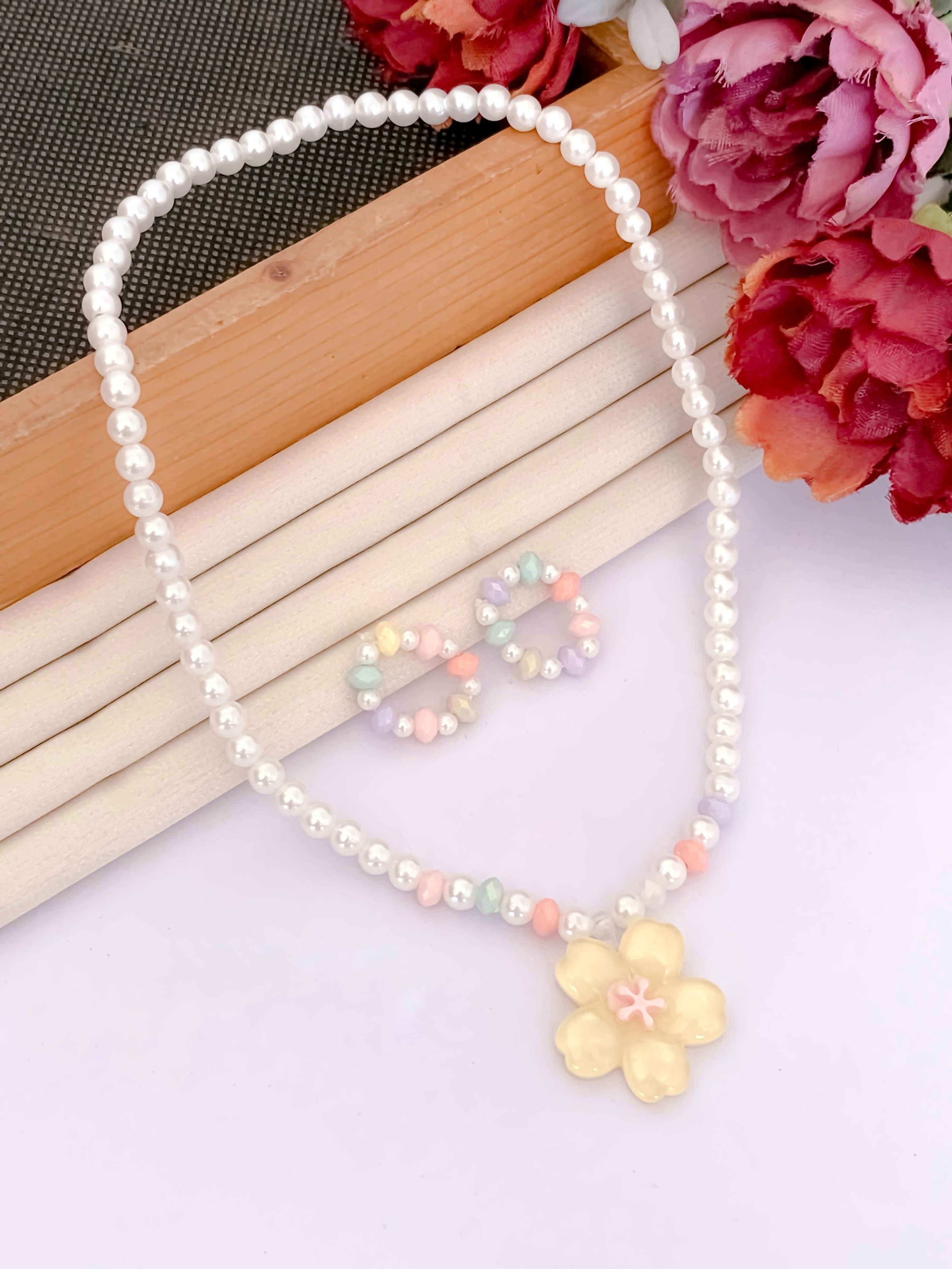 Kids' Yellow Floral Pearl Bead Necklace