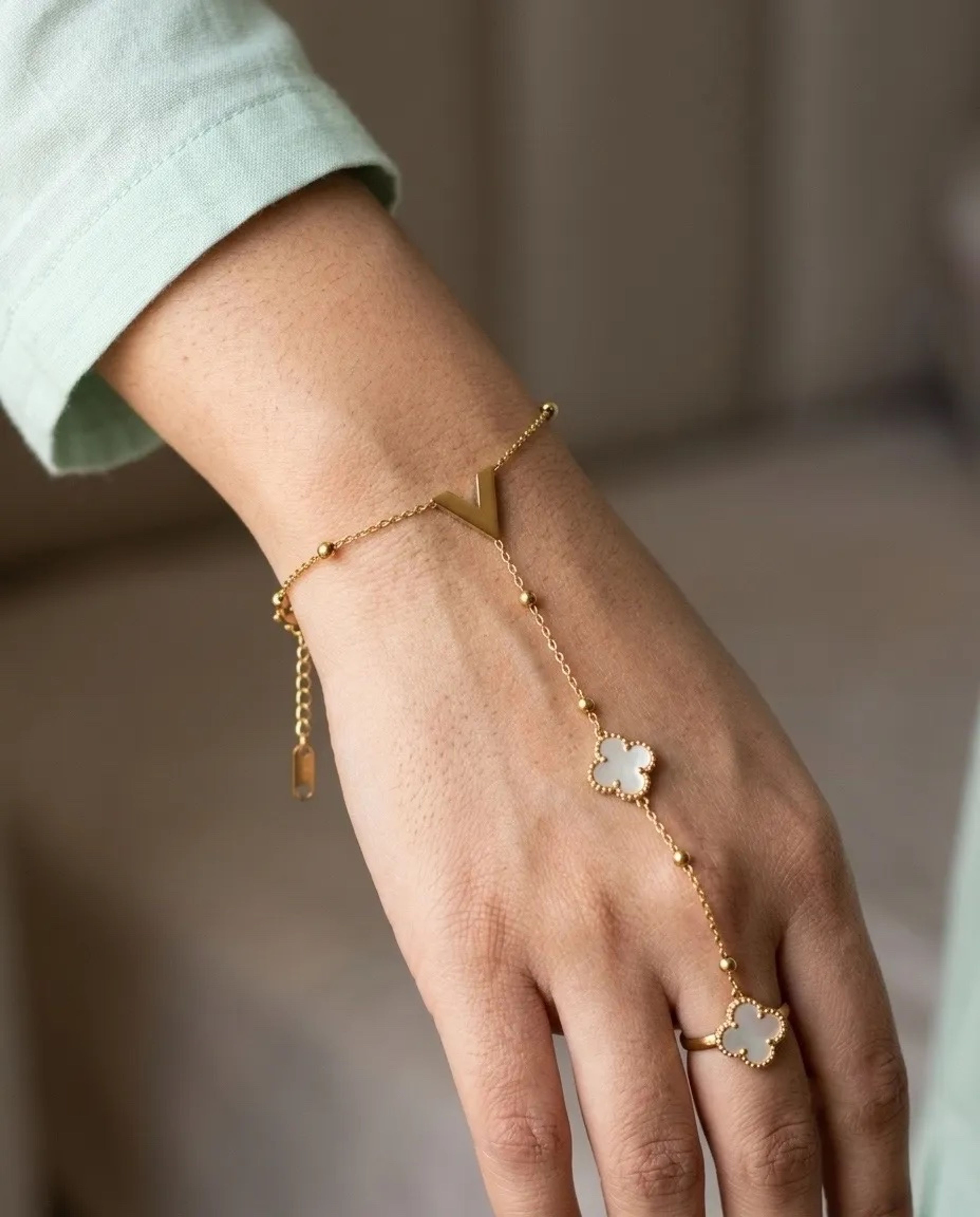 Anti-Tarnish White Clover Ring Bracelet
