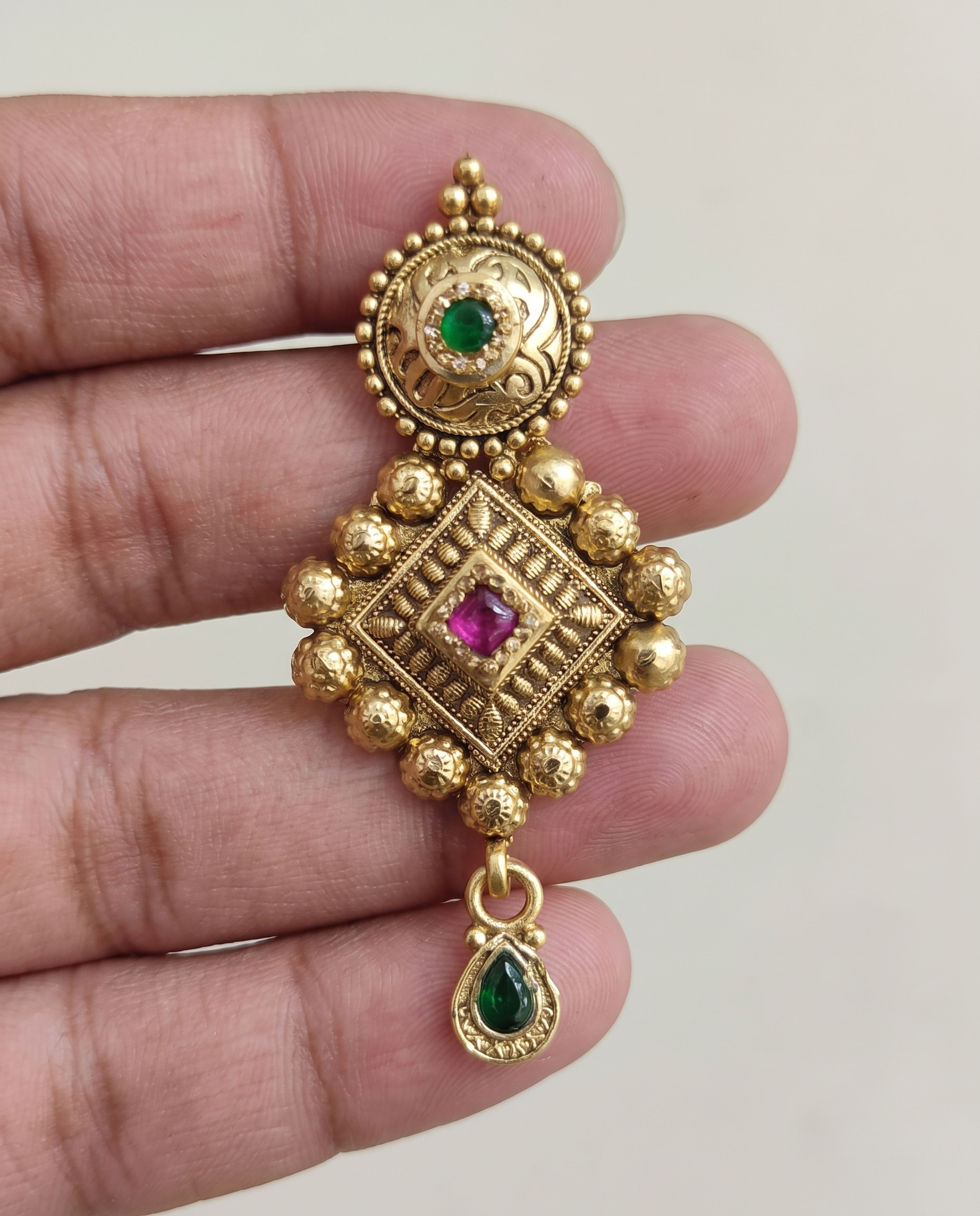 Antique Earring, close-up of the detail