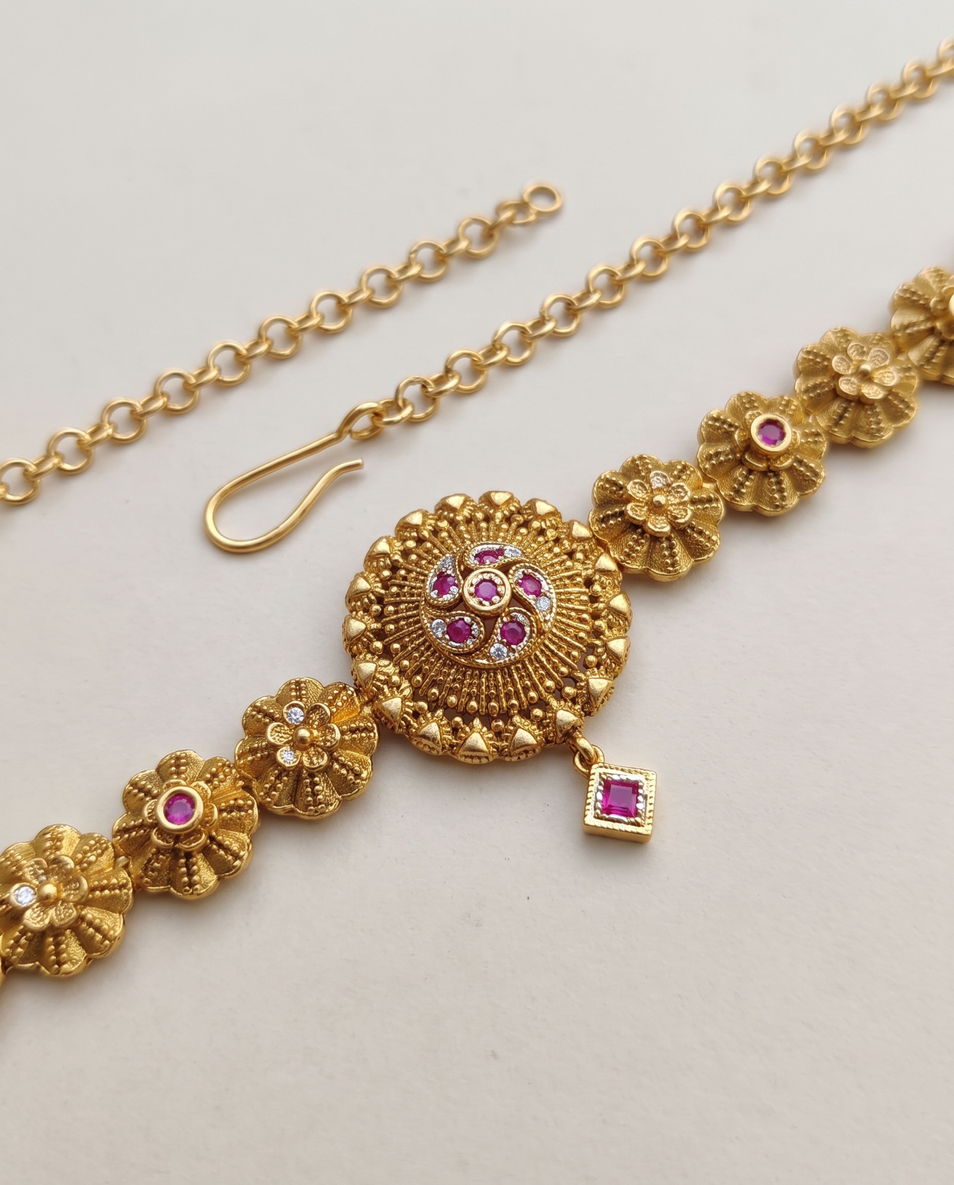 Antique Waist Chain, close-up of the detail
