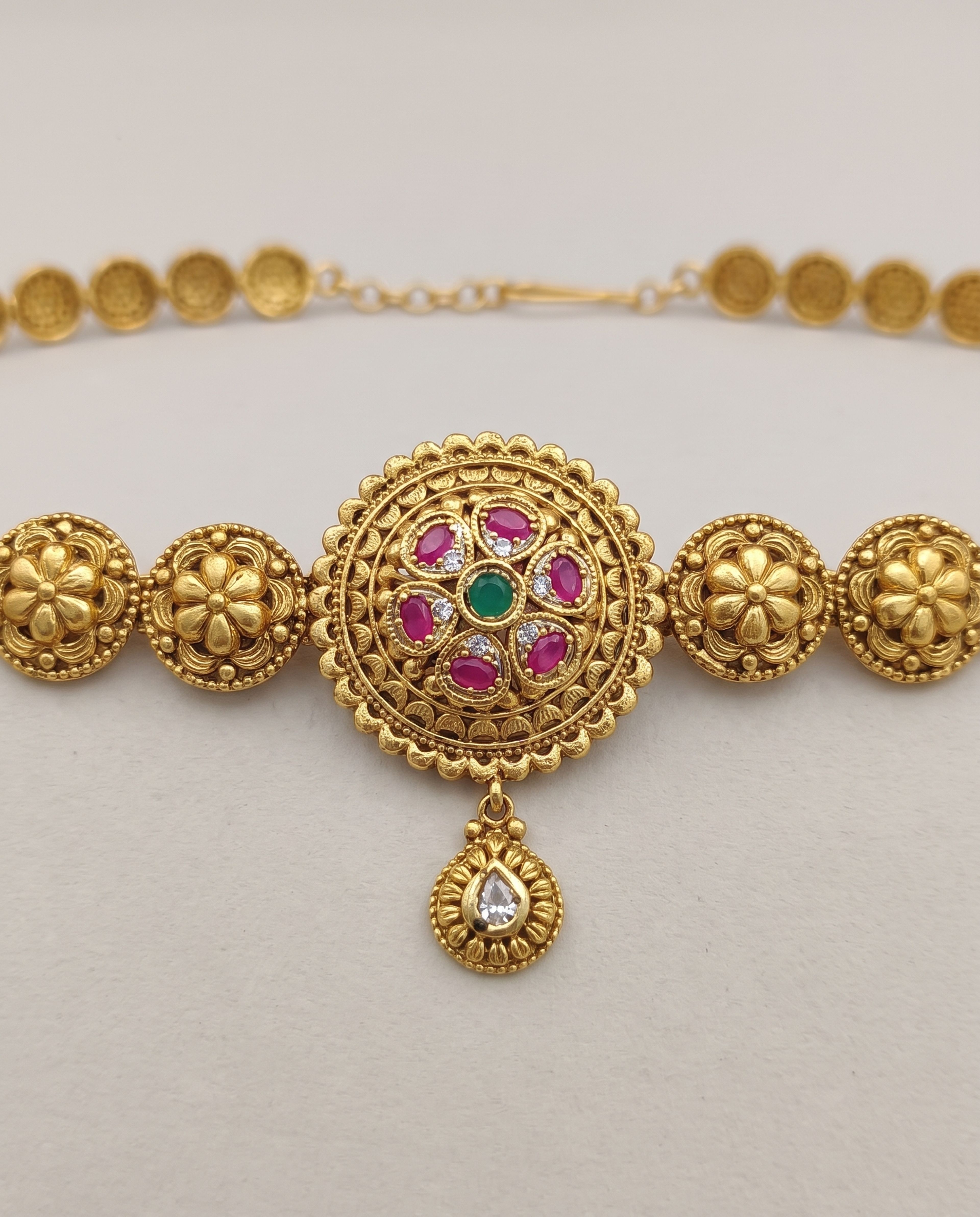Antique Waist Chain, close-up of the detail