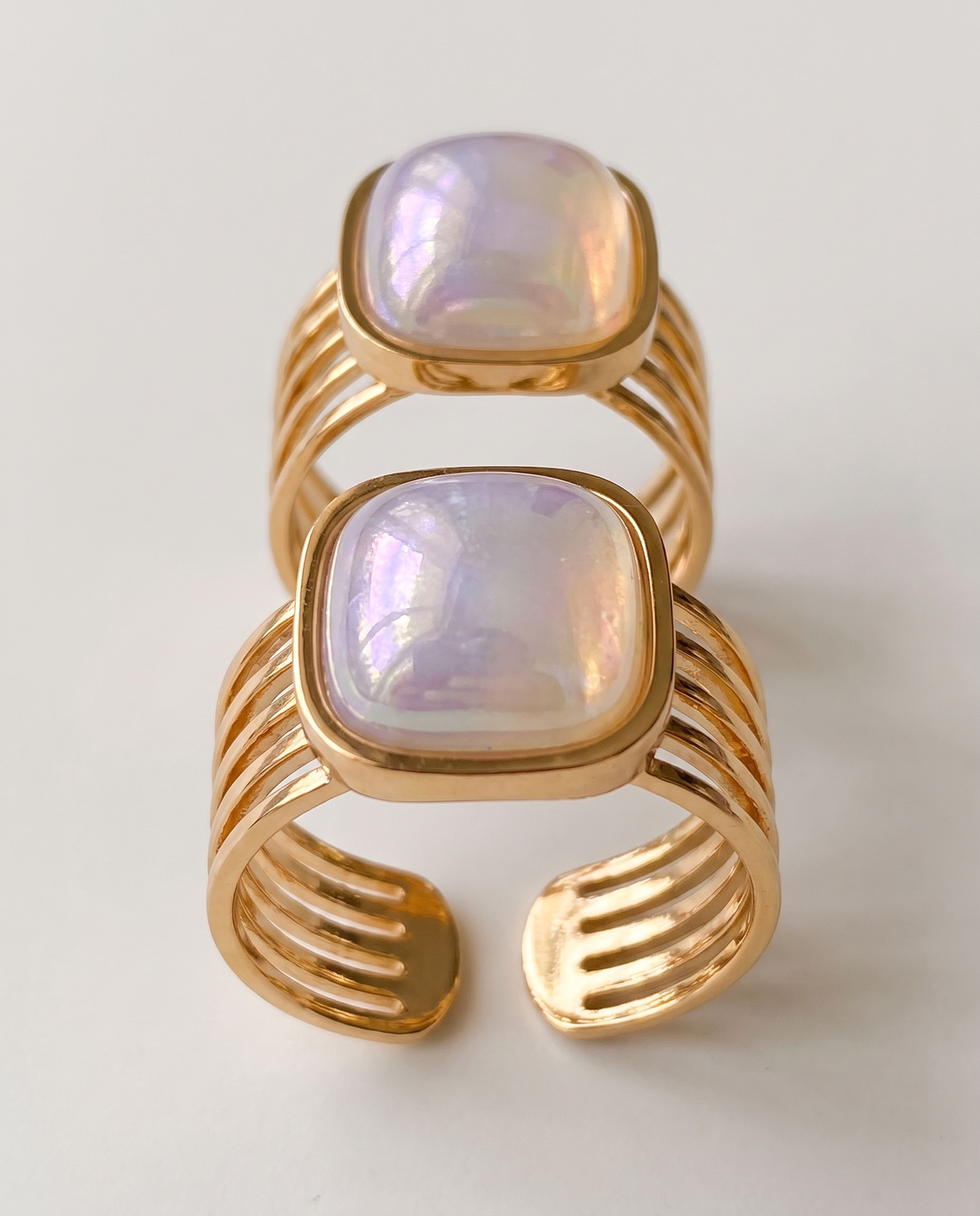 The Lumina Anti Tarnish Ring, close-up of the detail