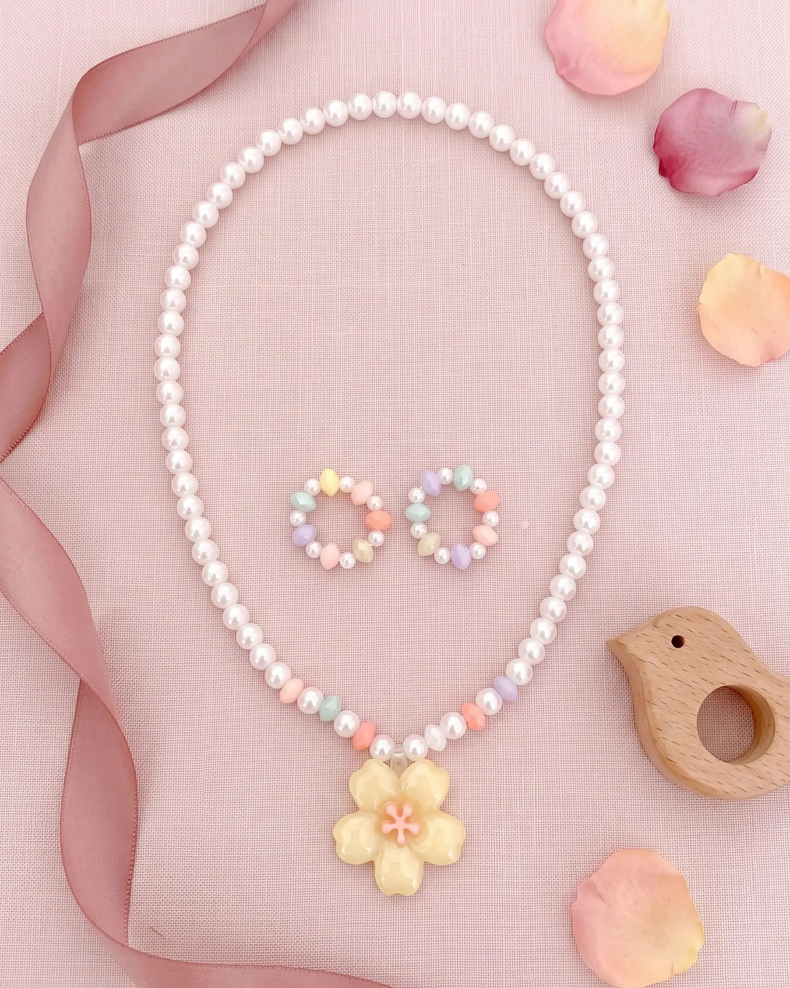 Kids' Yellow Floral Pearl Bead Necklace worn