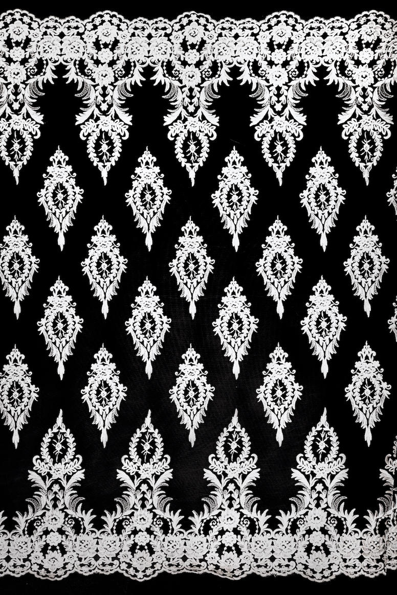 Elegancka koronka – Szyk, Elegancja, Styl