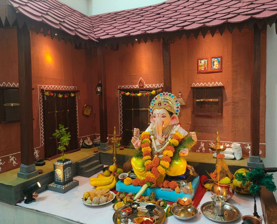 हरड परिवाराचा बाप्पा