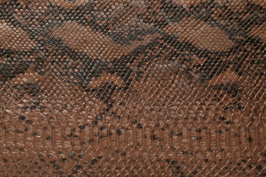 7153 Hazelnut