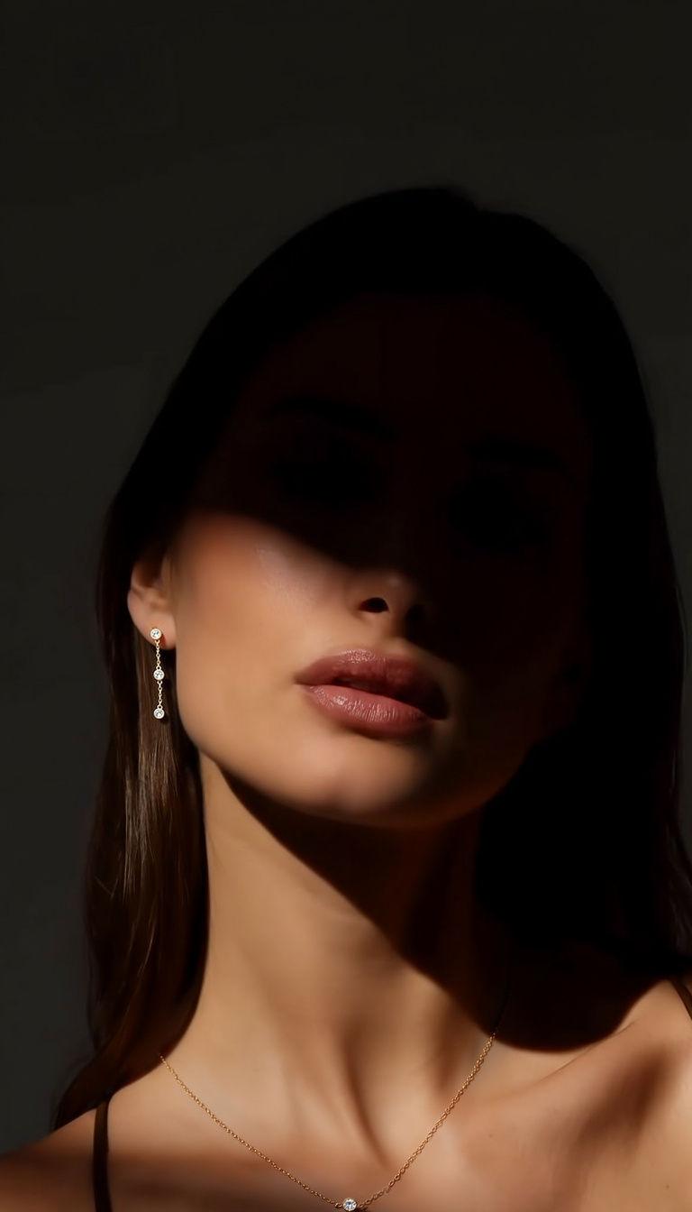 AI-generated jewelry design x139.png. Professional jewelry photography showcasing unique design.