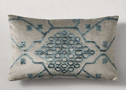 PILLOW COVER - LUMBAR — view 1