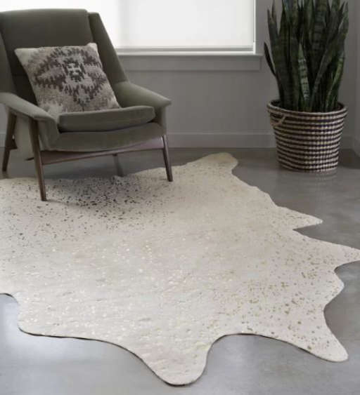 Wynsum Ivory/Champagne Cowhide Rug 3'10" x 5' — view 1