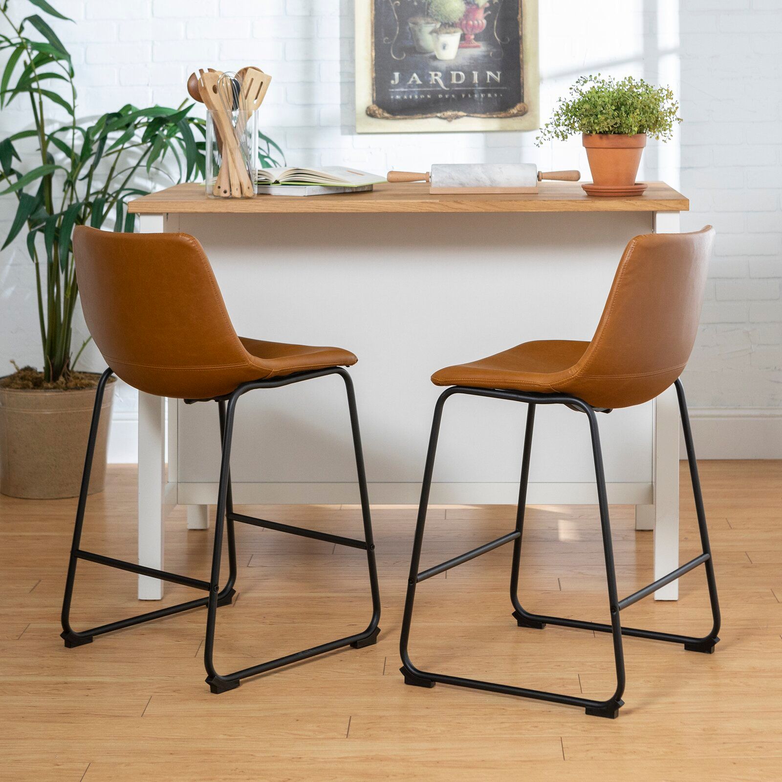Mary-Kate Bar & Counter Stool thumbnail 5
