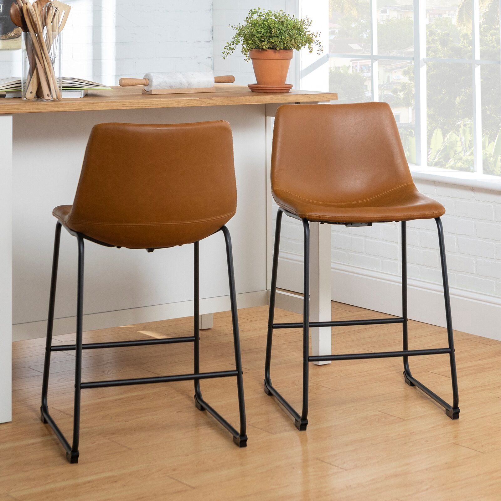 Mary-Kate Bar & Counter Stool thumbnail 8